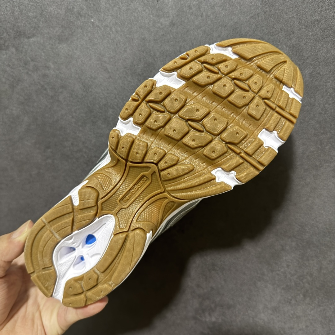 图片[9]-【公司级】New Balance 740系列 灰银 低帮复古老爹风休闲运动慢跑鞋 上架实拍 原鞋打版 细节完美 鞋面由透气网眼与皮革组成#中底搭载N-ERGY缓震科技和厚实的Ortholite鞋垫 舒适脚感#TPU支撑给与更好的保护和脚感 鞋身极强的科技感视觉冲击 复古与未来科技的完美结合 货号：U740GB2 尺码：36-45-选品中心