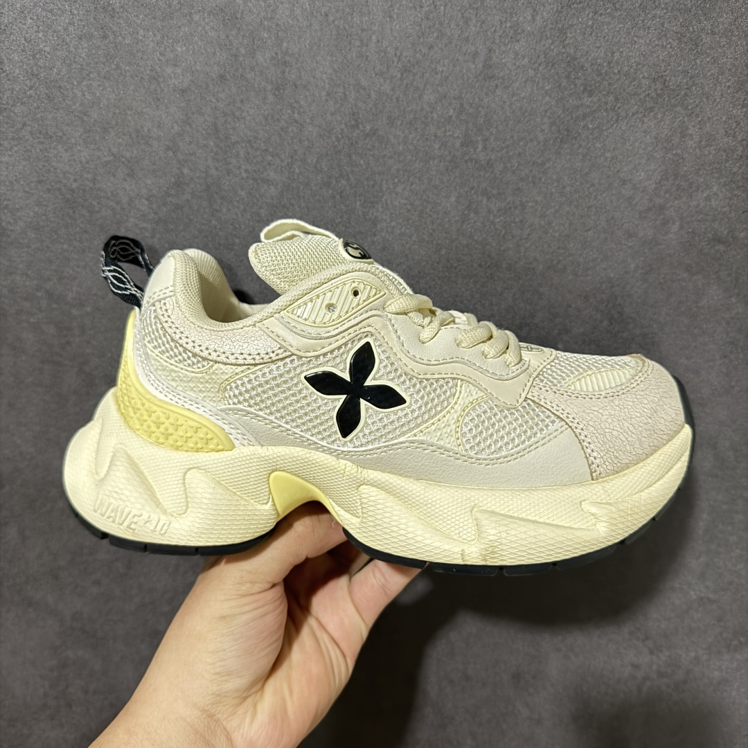 SMFK COMPASS WAVE 复古慢跑 低帮老爹鞋原楦原纸版开发#采用环保牛剖革鞋面材质#内嵌去臭