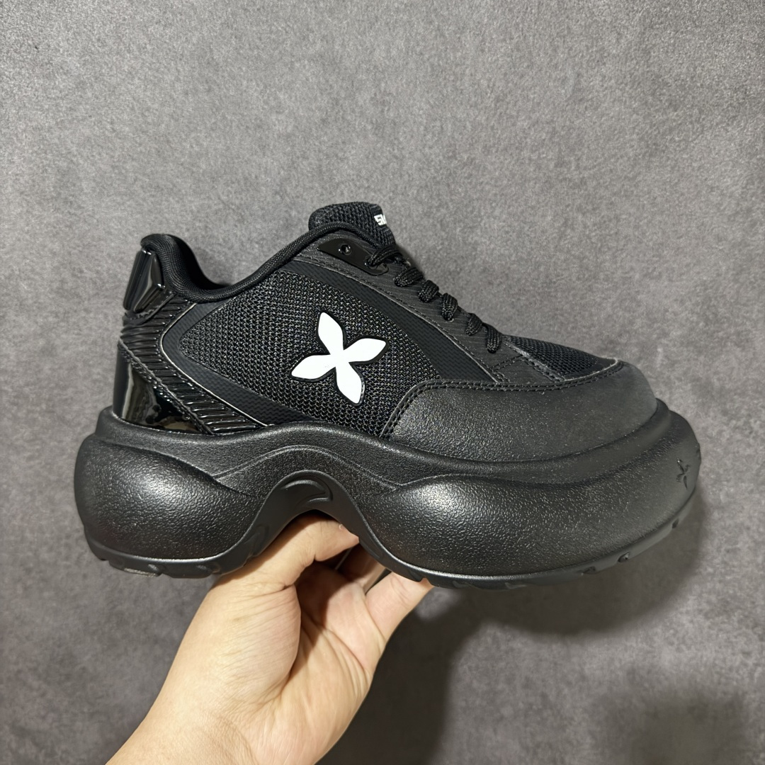 SMFK COMPASS WAVE 复古慢跑 低帮老爹鞋原楦原纸版开发#采用环保牛剖革鞋面材质#内嵌去臭