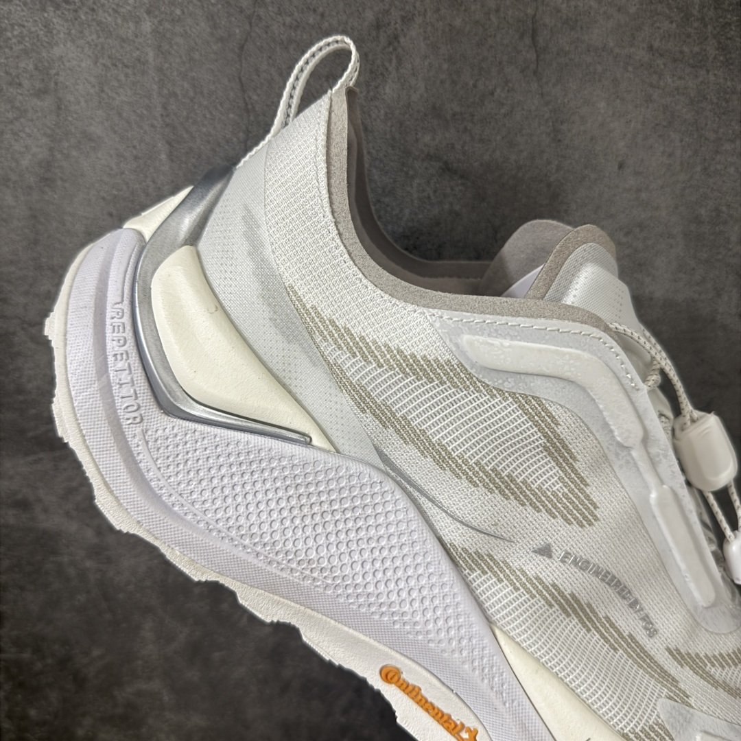 图片[7]-【纯原版】adidas HOLO PEAK 舒适贴合 户外越野跑鞋 男女同款 KI1521 顶级纯原 原鞋私模1：1开发 抽绳绑带设计，黑武士款机能感拉满，Lightstrike Pro中底踩出硬核气场，暗黑美学直接封神；黑武士款通透网面+流线型设计，清爽又轻盈，穿搭脚感全拿捏；大地咖款复古氛围感拉满，马牌大底防滑耐磨，抓地力超稳，软弹中底适合长时间步行越野不累脚，超高颜值 百搭各种风格！ 尺码：36-45含半码-选品中心
