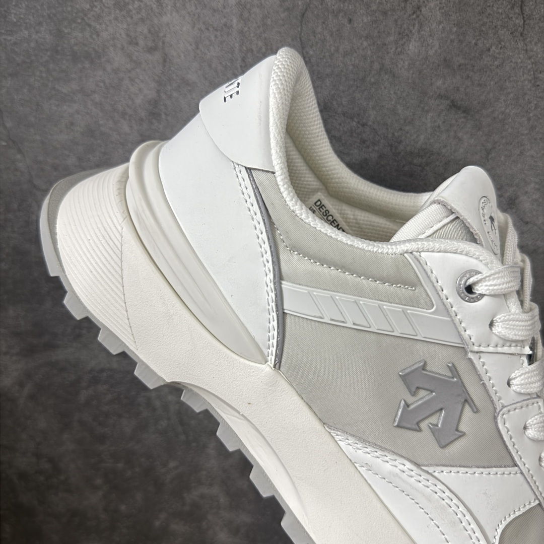 图片[7]-【公司级】迪桑特DESCENTE BOA DUALIS都市通勤 GORE-TEX 时尚舒适 防滑耐磨 时尚休闲运动覆盖防水男子越野跑鞋 适合技术路线单日徒步穿着受到长途野外跑步鞋的启发 适合在变化的地形上进行快速轻快的徒步旅行 穿着舒适而有支撑性 使您充满信心 该设计与脚部融为一体 可最大限度地减少摩擦 货号：D4431LSN21 尺码：36-45带半码-选品中心