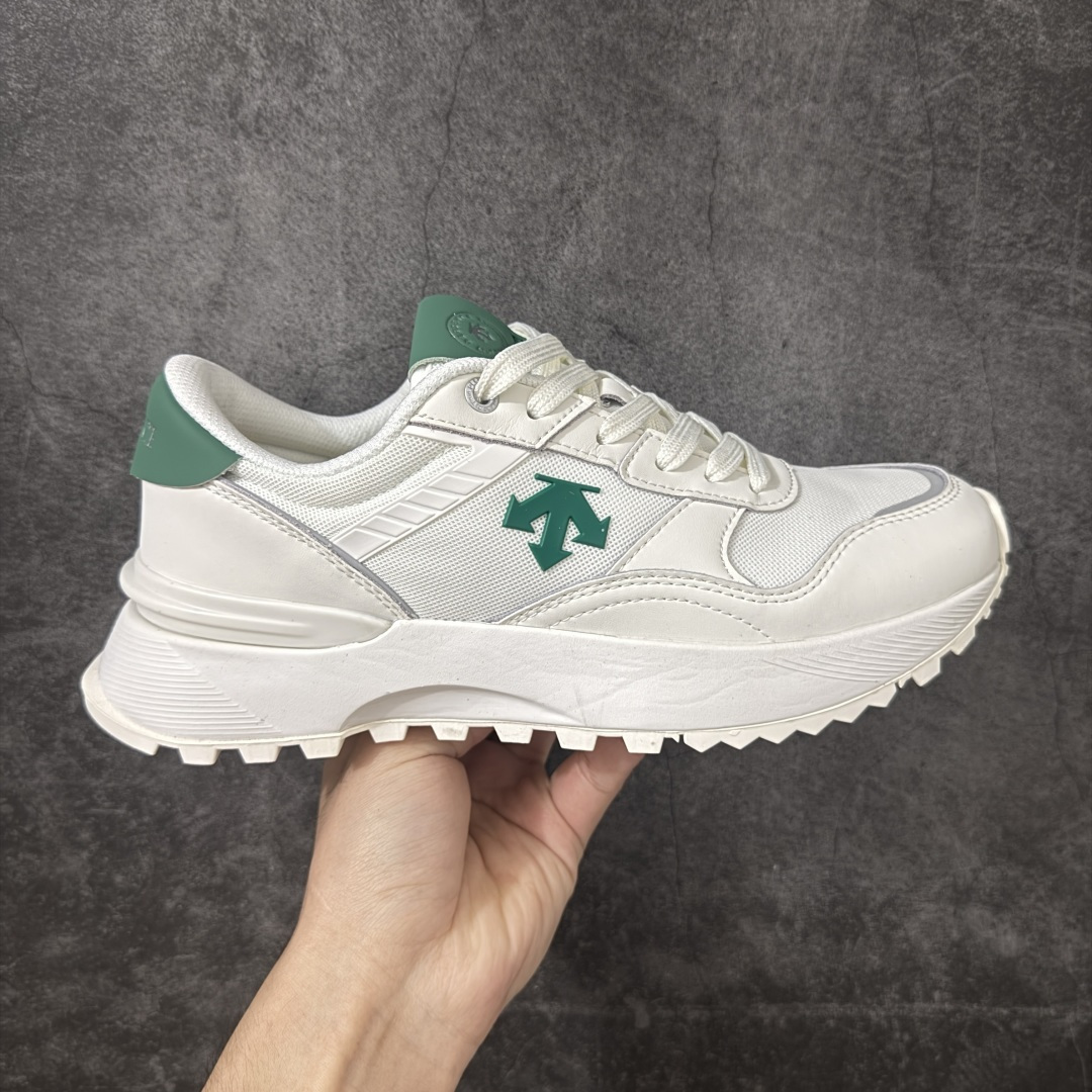 【公司级】迪桑特DESCENTE BOA DUALIS都市通勤 GORE-TEX 时尚舒适 防滑耐磨 时尚休闲运动覆盖防水男子越野跑鞋 适合技术路线单日徒步穿着受到长途野外跑步鞋的启发 适合在变化的地形上进行快速轻快的徒步旅行 穿着舒适而有支撑性 使您充满信心 该设计与脚部融为一体 可最大限度地减少摩擦 货号：D4431LSN21 尺码：36-45带半码-选品中心