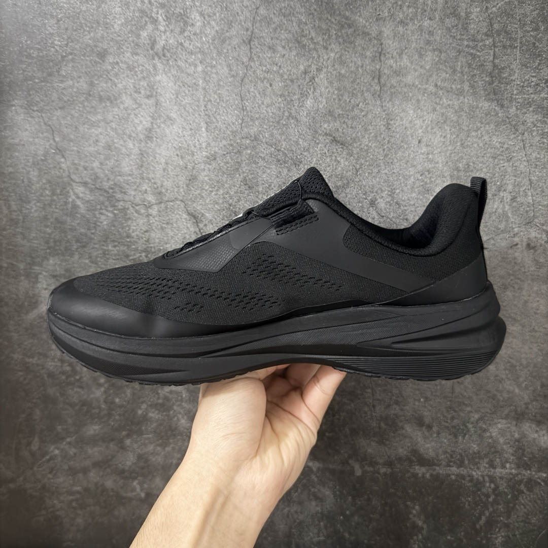 图片[2]-【公司级】迪桑特DESCENTE LAVITATE WIRE 3.0 GTX 舒适百搭防滑耐磨 低帮 休闲跑步鞋 采用大网眼材质鞋面 轻薄通透不闷热 前掌易弯折设计 提供灵活的穿着感受 后跟Z-FOAM填充 缓震回弹 BOA FIT SYSTEM系带系统 便捷穿脱 货号：D5231RRN07 尺码：39 40 40.5 41 42 42.5 43 44 45-选品中心
