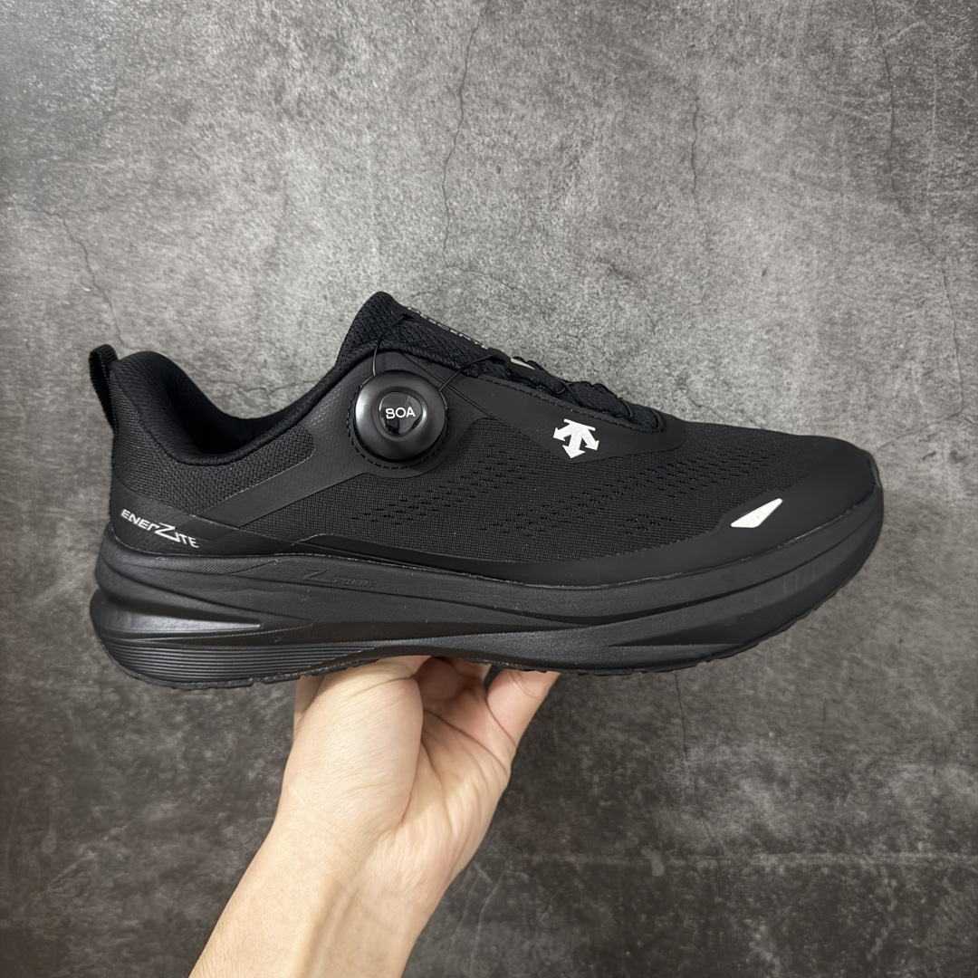 【公司级】迪桑特DESCENTE LAVITATE WIRE 3.0 GTX 舒适百搭防滑耐磨 低帮 休闲跑步鞋 采用大网眼材质鞋面 轻薄通透不闷热 前掌易弯折设计 提供灵活的穿着感受 后跟Z-FOAM填充 缓震回弹 BOA FIT SYSTEM系带系统 便捷穿脱 货号：D5231RRN07 尺码：39 40 40.5 41 42 42.5 43 44 45-选品中心