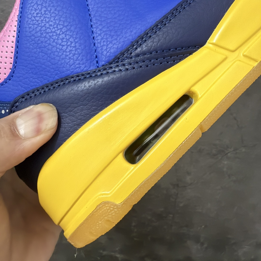 图片[3]-【XP纯原】Air Jordan 3 Retro OG Brasil 巴西足球队设计灵感 赛车蓝 纯原生产线出品 圈内最强三代系列 匠心打造 开发时长超过半年 目前可过各类鉴定或无法鉴定 裸鞋随便操作 全套原纸板楦头开发 原厂大底磨具加持立体防滑纹理 原装可视Air Sole气垫 原汁原味最完美的三代版型 唯一正确鞋头趴度弧度高度鞋身腰线 原厂TPU后跟饰片 正确内里反口里网布 皮料菱角分明不变形无多余毛边 广东原厂zp同批次手工大底描漆拉丝 市场唯一原厂鞋扣模具 原厂织唛标 原厂飞人电绣工艺 尾指中部跳三针 独家绑鞋带手法 印刷中底布 四线拉帮 米色美纹纸贴合固定 进口港宝加持 后跟自然饱满 全鞋荧光划线卡点 追求极致完美 每一双都是工艺品 多重QC质检 超越公司货的品控标准 实实在在的免检产品！ 货号：IV4871-400 尺码：40 40.5 41 42 42.5 43 44 44.5 45 45.5 46 47.5 48.5-选品中心