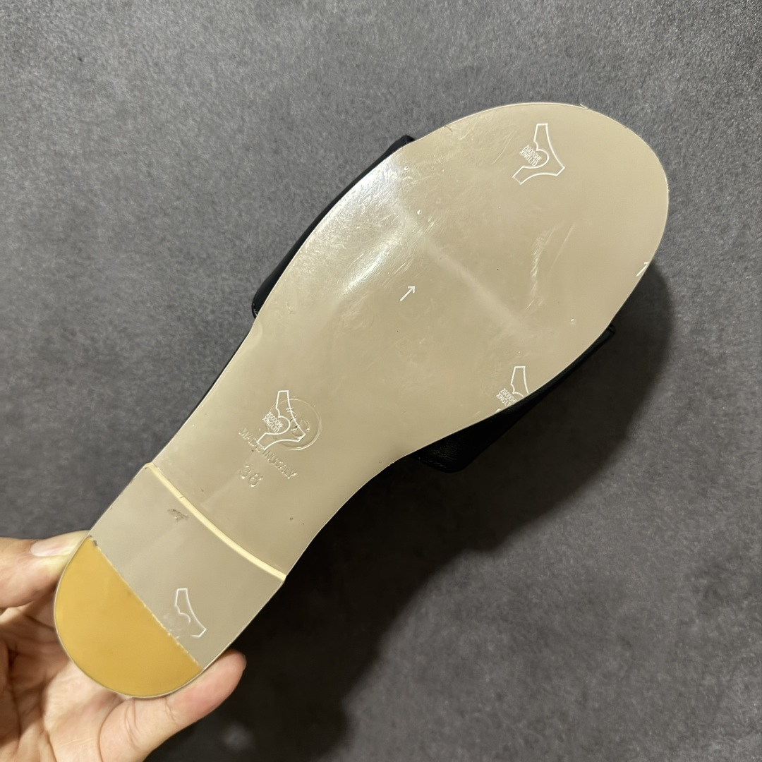 图片[9]-【广东版】GUCCI 26S 平底 一字拖鞋1.5cm 女款 货号：G46119 尺码：35-40-选品中心