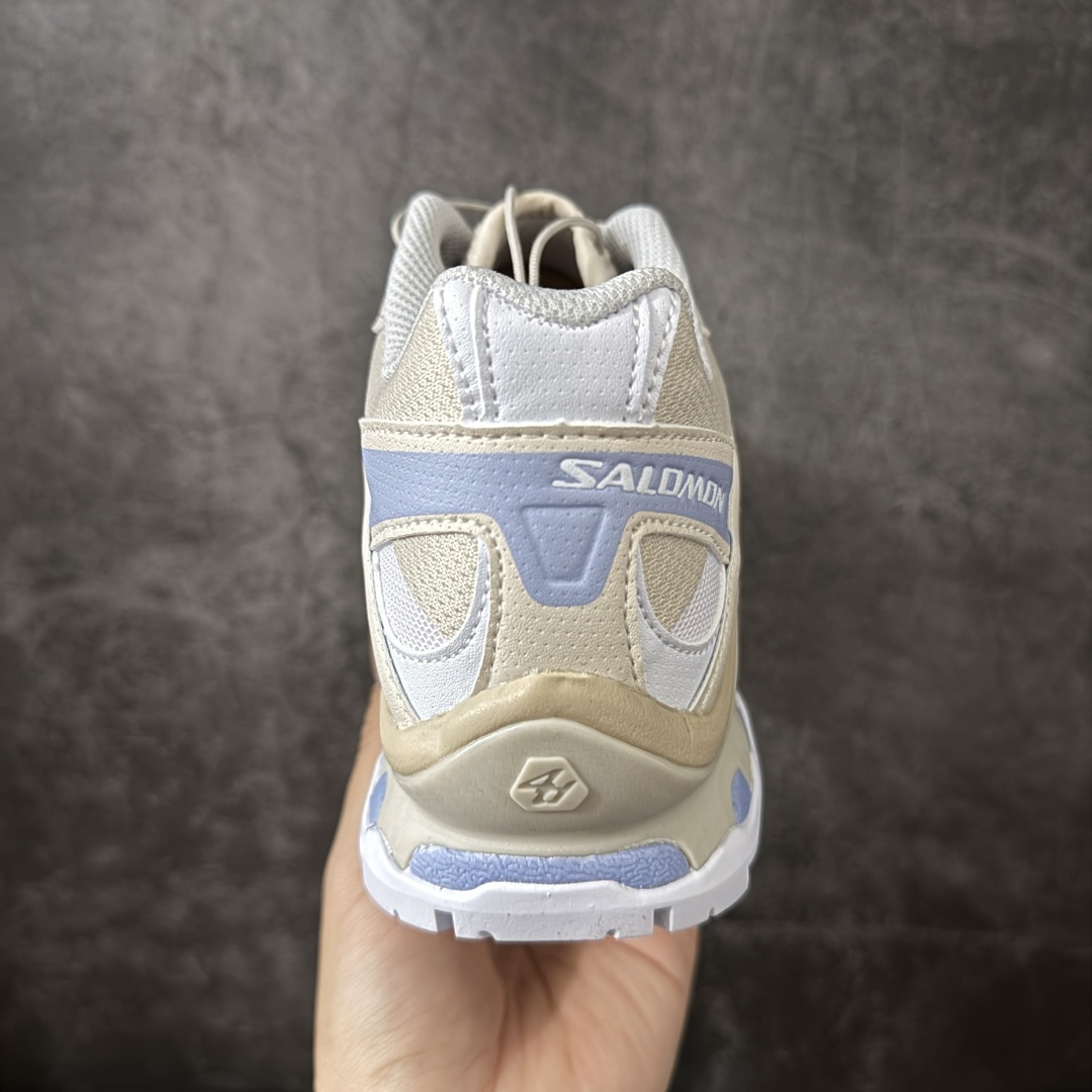 图片[4]-【绿x升级版】Salomon XT-QUEST ADV 萨洛蒙情侣款户外机能鞋 492618 全新绿x升级版 品质大改进 ‼️ 全鞋改进为原厂一致材料打造 全新修长鞋型 相对老版臃肿鞋型 此版的版型更正 全新玻璃冲刀 清洁度提升 同步原版左右鞋带孔的间距加大（之前老版间距太小） 网面与鞋头材料校对一致无色差（老版网面有色差） 鞋后跟反口V字定型同步zp（老版臃肿为U字后跟反口） 鞋舌两侧鞋帮脚踝处更加直挺（之前老版往中间踏） 鞋盒黑盒改正为原版牛皮纸鞋盒 鞋头处添加☯️太极标 所有细节多次修改校正 坚持同步原版无差别 毋庸置疑全市场最好的版本💪🏻终端优势供应 尺码：36-46-选品中心