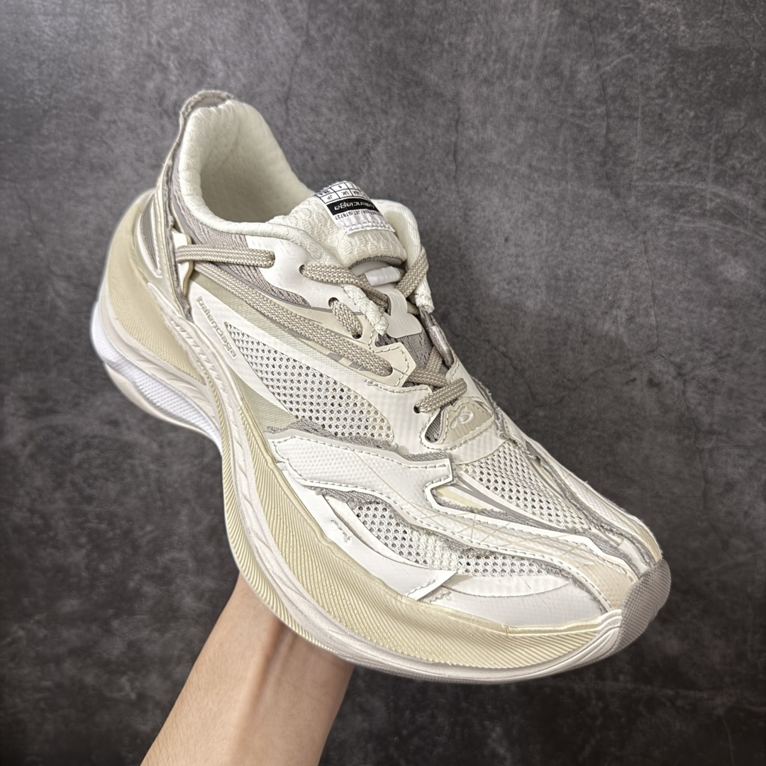图片[3]-【XA纯原】Balenciaga巴黎世家26代 Jet 压纹印花 圆头厚底4.25cm 低帮 老爹鞋 米白色 市场老牌巴黎世家大厂出品 品质价格无需多言 原鞋原材料打造 一比一细节还原 此款相对之前款式轻质很多 超厚鞋底增高4-5cm 高街风格-选品中心