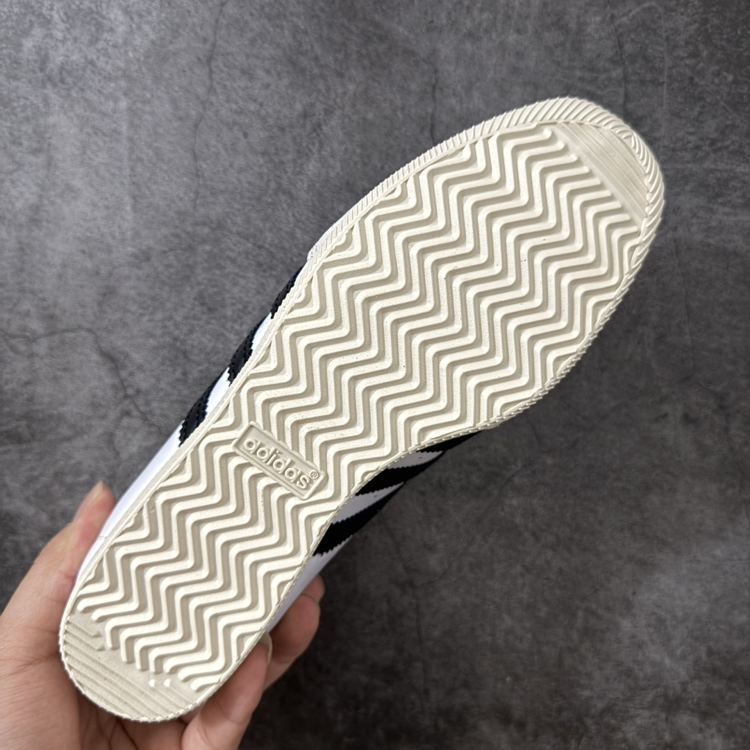 图片[9]-【CS纯原版】Adidas Originals Changle系列 阿迪达斯 三叶草 百搭低帮休闲运动板鞋 KJ3959 顶级纯原大厂出品 完美还原zp细节，注意区别市场任何版本，完全不是一路货色‼️ 全鞋原材料打造，无任何色差，正确鞋型，后跟港宝材料定型，正确微透生胶大底，反口内里头层细腻小牛皮，纸板中底 鞋垫背胶，侧面正确烫金压印字母，所有细节完美还原‼️ 尺码：35.5 36 36.5 37 38 38.5 39 40 40.5 41 42 42.5 43 44 44.5 45-选品中心
