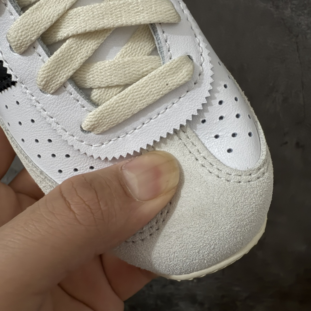 图片[5]-【CS纯原版】Adidas Originals Changle系列 阿迪达斯 三叶草 百搭低帮休闲运动板鞋 KJ3959 顶级纯原大厂出品 完美还原zp细节，注意区别市场任何版本，完全不是一路货色‼️ 全鞋原材料打造，无任何色差，正确鞋型，后跟港宝材料定型，正确微透生胶大底，反口内里头层细腻小牛皮，纸板中底 鞋垫背胶，侧面正确烫金压印字母，所有细节完美还原‼️ 尺码：35.5 36 36.5 37 38 38.5 39 40 40.5 41 42 42.5 43 44 44.5 45-选品中心