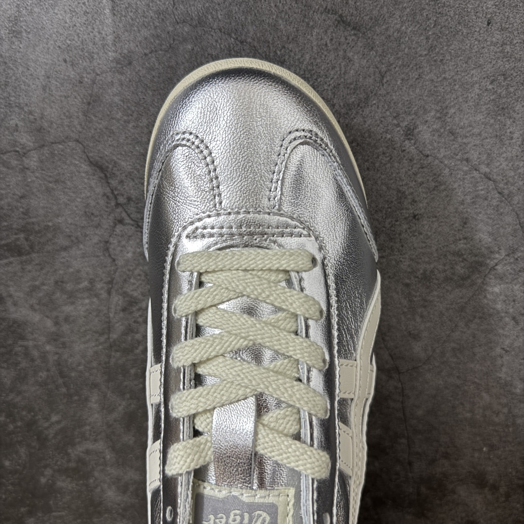 图片[5]-【顶级小羊皮版】Onitsuka Tiger Mexico 66 亚瑟士鬼冢虎复古经典板鞋 平台专供 充正版本 保证每个配色都是采购原鞋开发 采用原厂材料 全头层纳帕细纹皮面 质感无敌 全新玻璃刀切割皮料 超高清洁度 纹路、色泽、皮心颜色 质感百分百还原 海外订单工厂出品 超成熟稳定的做工品控 原装全套纸板楦头开发 原汁原味 完美呈现版型 私模正确鞋底咬花纹路 一比一鞋头弧度高度鞋身弧度 绝不口嗨 细节品控鞋型随意秒杀市面 原档咬花纹路私模大底 一个单元有六个三角形 总体形拼接呈现花瓣状 官方四联吊牌 原装Ortholite轻量化鞋垫 原盒原配 质保卡 说明书 钢印防尘纸 纸板中底带钢印 乳胶组合鞋垫带足弓 支持全方位的对比专柜 尺码：36 37 37.5 38 39 39.5 40 40.5 41.5 42 42.5 43.5 44 44.5 45-选品中心