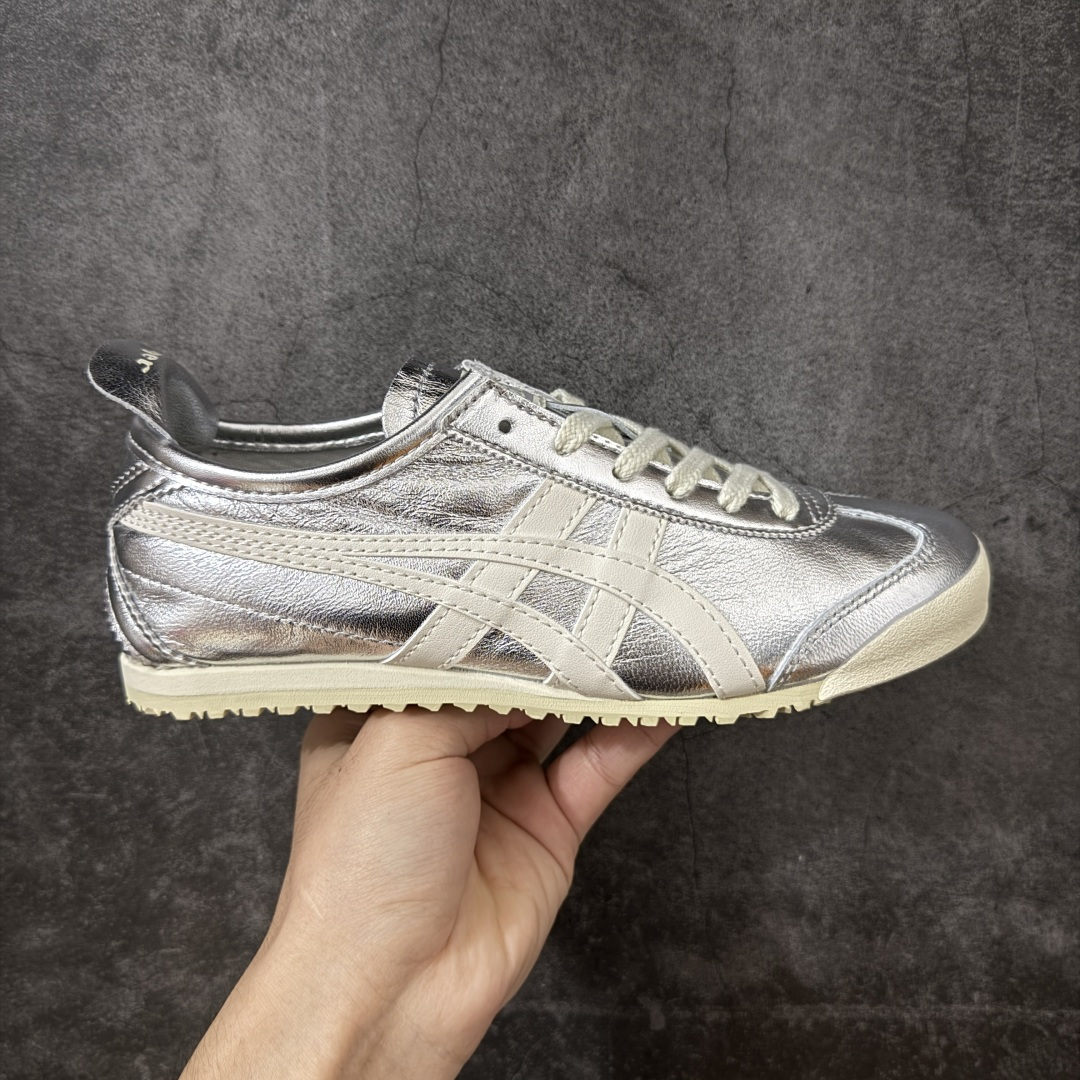 【顶级小羊皮版】Onitsuka Tiger Mexico 66 亚瑟士鬼冢虎复古经典板鞋 平台专供 充正版本 保证每个配色都是采购原鞋开发 采用原厂材料 全头层纳帕细纹皮面 质感无敌 全新玻璃刀切割皮料 超高清洁度 纹路、色泽、皮心颜色 质感百分百还原 海外订单工厂出品 超成熟稳定的做工品控 原装全套纸板楦头开发 原汁原味 完美呈现版型 私模正确鞋底咬花纹路 一比一鞋头弧度高度鞋身弧度 绝不口嗨 细节品控鞋型随意秒杀市面 原档咬花纹路私模大底 一个单元有六个三角形 总体形拼接呈现花瓣状 官方四联吊牌 原装Ortholite轻量化鞋垫 原盒原配 质保卡 说明书 钢印防尘纸 纸板中底带钢印 乳胶组合鞋垫带足弓 支持全方位的对比专柜 尺码：36 37 37.5 38 39 39.5 40 40.5 41.5 42 42.5 43.5 44 44.5 45-选品中心