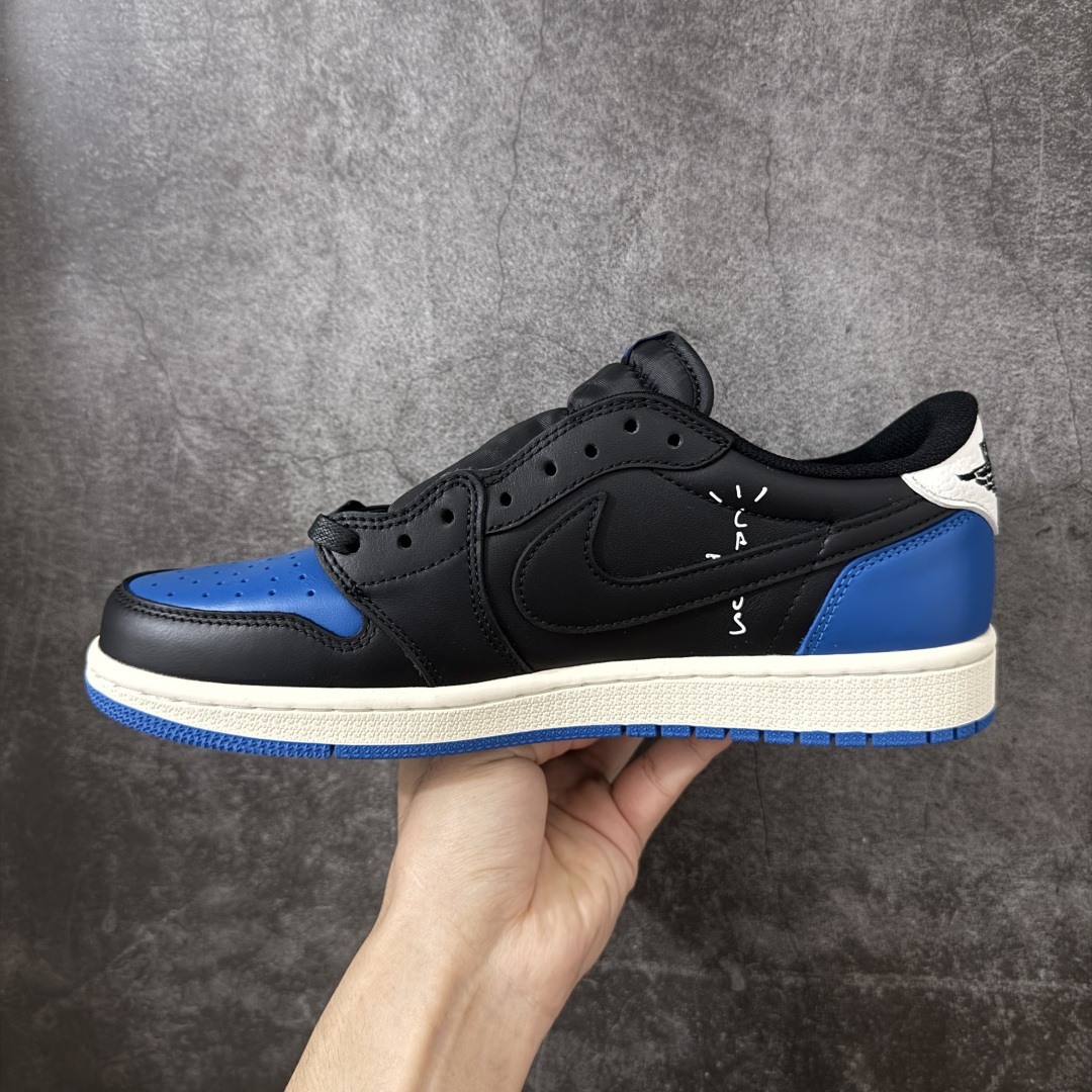 图片[2]-【纯原F版】Travis Scott x Air Jordan AJ1 Low OG SP TS联名倒钩低帮 黑蓝白倒钩定制款 DM7866-014 知名大厂出品 纯原高版本 产品品控稳定性领先行业 各方面均可对飙市面通货版 SZ原厂全套原楦原纸板冲刀磨具开发 原厂皮料加持 原厂港宝加持定型后跟R度完美 同源原厂电绣 鬼脸飞翼针数密度立体效果一致 百分百一致原鞋 原厂拉帮工艺 针距密度一致 后跟弧度收口自然不对折 极致一眼正品既视感 进口玻璃冲刀皮料裁剪零毛边 全鞋电脑针车工艺 品控清洁度最高QC检验标准 免检产品 原厂订购鞋盒、鞋标、防尘纸、鞋撑、鞋带 追求极致的原厂味道！ 尺码：36-47.5-选品中心