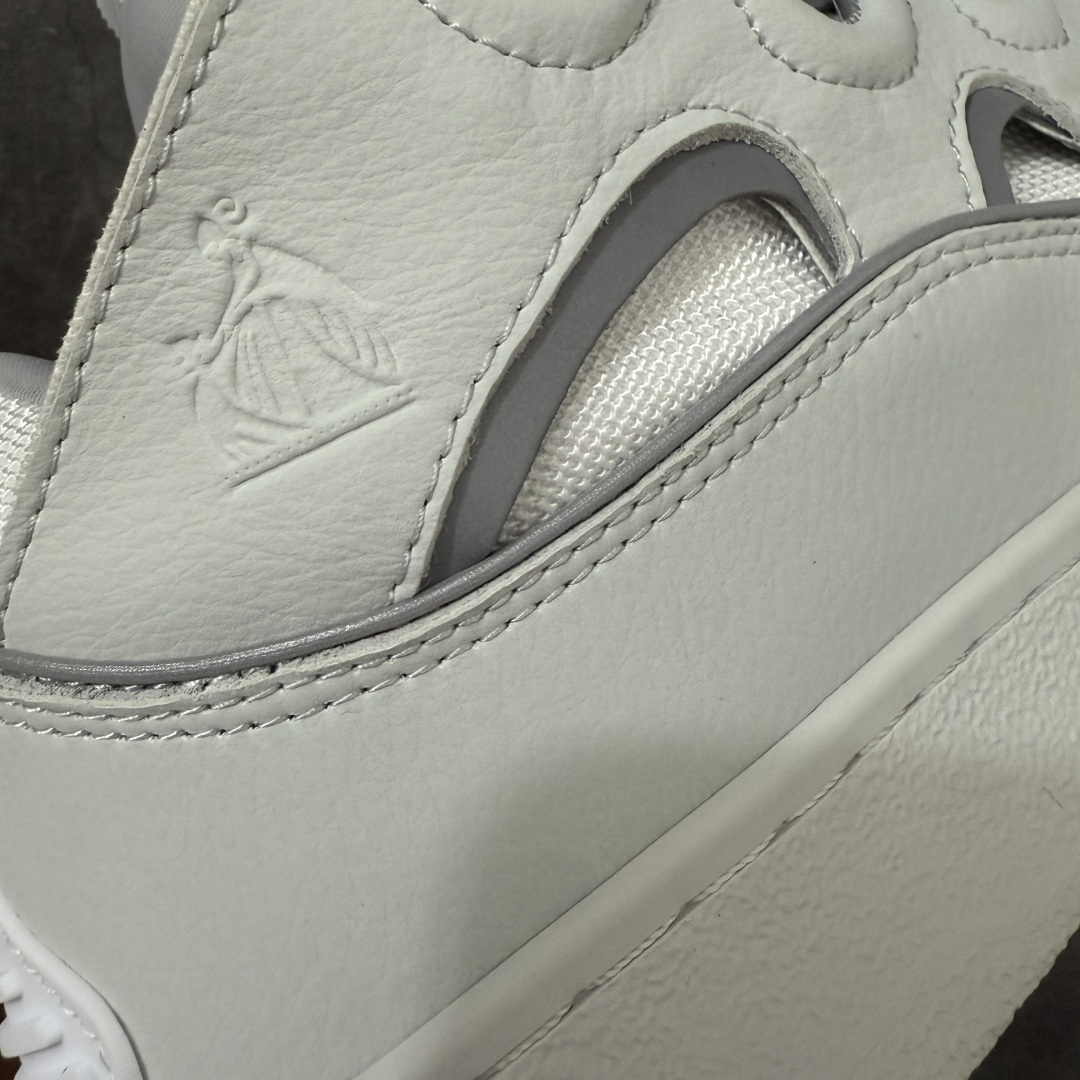 图片[3]-【YH纯原版】 Lanvin Leather Curb Sneakers 浪凡面包鞋 现货 原版1：1开模重工艺制作 面料采用进口牛磨砂➕环保牛反绒➕金钢网织物 内里柔软透气太空棉面料 原版开模双色TPU大底 顶级品质 区别市场流通其他货品 Leather是一款灵感源自90年代的运动鞋 设计自信 尺寸夸张 这款鞋由纳帕小牛皮、翻毛皮和网眼布制成 圆润的外形、加垫的鞋舌和弯曲的金属孔眼使这款精心打造的鞋格外舒适 尺码：36-47-选品中心