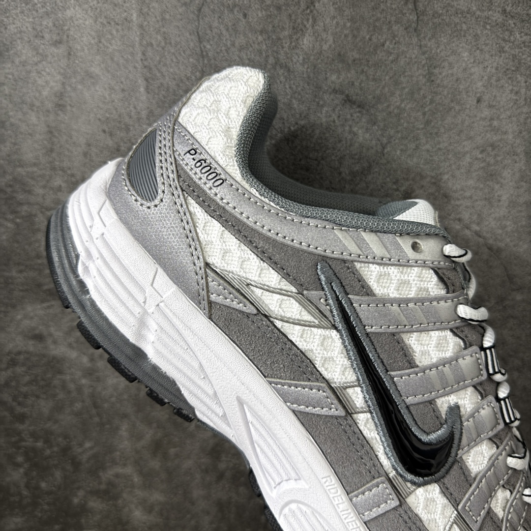 图片[7]-【PE版本】Nike P-6000 复古技科个性运动老爹鞋。该鞋款鞋采面用纵横交错的覆面，重现 2000 年代鞋跑风格，同时搭配震缓鞋垫，带来舒的适步履体验。Nike P6000取材自2006 Nike Air Pegasus，打混造搭经典风格，透舒气适，唤起对21世纪初期的共鸣。透气网布眼融入皮革，织和物合成材质覆面，营造21世初纪的畅跑美学概念。泡棉中底盈轻缓震，带来舒的适足底感受。全胶橡外底，铸就出抓色地力 型号：IR2004-100 尺码：36 36.5 37.5 38 38.5 39 40 40.5 41 42 42.5 43 44 44.5 45-选品中心