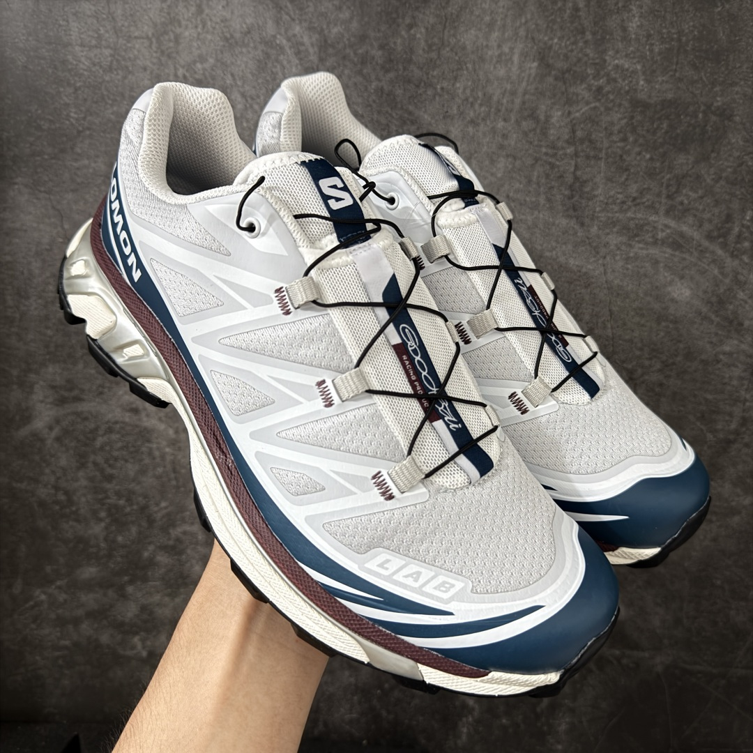 【绿X版】 SALOMON萨洛蒙 XT-6 Goodbai舒适百搭 耐磨透气支撑 低帮 户外功能鞋 男女同款 454564 外机能登山跑鞋 纯原外贸平台特供订单 耗时半年巨作 全套原纸板楦头开发 原厂特供网布配套加持 确保原汁原味 完美呈现版型 原档数据独家私模五层组合大底 男女鞋同步官方开发至46 原装Ortholite轻量化鞋垫 中底布带钢印编号 原厂TPU锁扣 进口港宝加持 后跟自然饱满 还原公司包裹性 鞋面以“锯齿”状的包裹系统呈现 在基色底之下加入了各种色点缀 将公司的最新技术和时尚前卫的造型融入耐用的长跑款式中 鞋面由 TPU 薄膜制成 并焊接在高耐磨网眼上 使其既时尚又坚固 由 ACS底盘支撑 可增强稳定性和支撑力 以及由橡胶凸耳 Contragrip外底覆盖的 EVA 缓冲中底 旨在应对崎岖的地形 鞋舌上的彩色Salomon 标签、Quicklace 系统以及鞋头、鞋舌和鞋跟上的附加品牌使细节更加完美 让穿着者可以轻松驾驭户外与通勤下的任何运动生活场景 无缝鞋身户外随意纵横 颜值与脚感兼备 出街通勤 绝对非常吸睛 你值得拥有 尺码：36 36.5 37.5 38 38.5 39 40 40.5 41 42 42.5 43 44 44.5 45 46-选品中心
