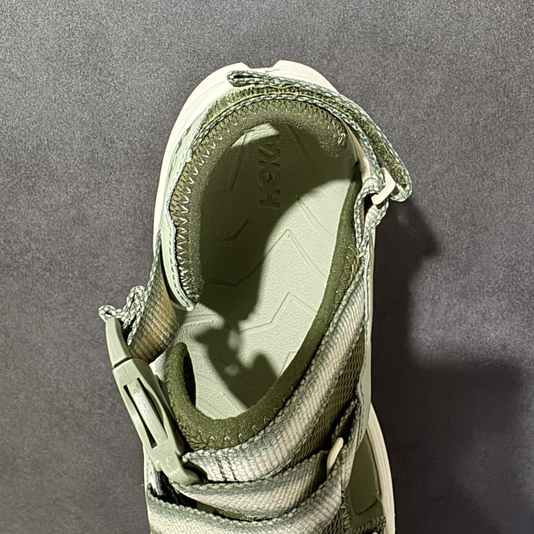 图片[6]-【H版】Hoka One M INFINI HIKE TC 户外机能山地凉鞋 #鞋型从外观就给人强烈的户外机能感，粗犷率性的厚底设计，继承了 HOKA ONE ONE 跑鞋 DNA。鞋身采用了氯丁胶打造，搭配抓地力很强的橡胶外底，这款凉鞋鞋身自重非常轻，可以在穿着时更加轻盈舒适。 货号：1162570-SMLK 尺码：36-45带半码-选品中心