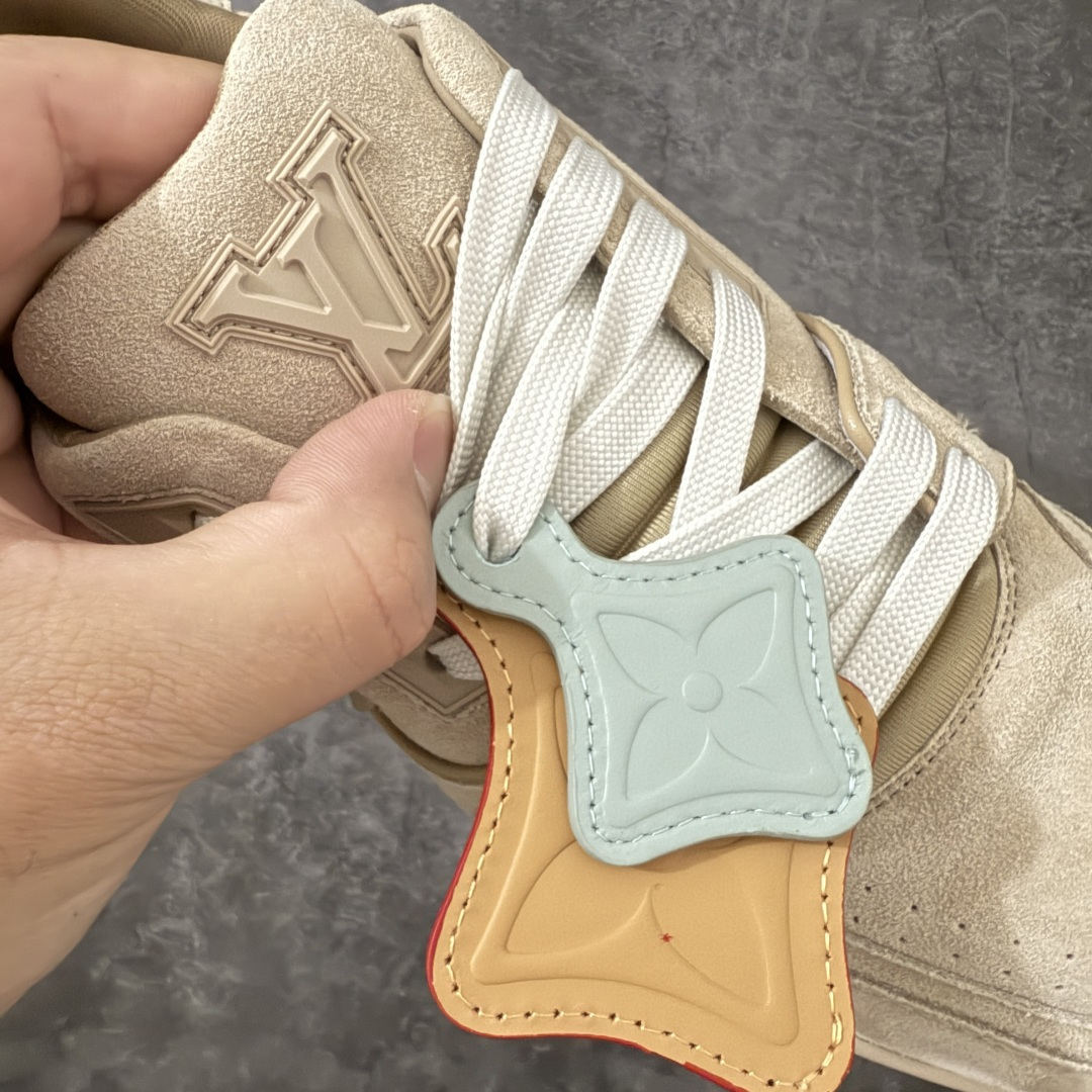 图片[7]-【佛山顶级超A版】Louis Vuitton LV Trainer系列 浅卡其吊牌 仓库现货 当天可取 私人订单 专柜混卖零售专供 所有配色均为购买原版复刻 整体版型 皮料 市场独一无二 后跟版型都可以自行对比[机智]吊打市场所有货 怒甩十条街，欢迎拿市场各大工厂的货来对比！ 鞋舌烫金超正 压印程度秒杀市面90%以上的高端货 新配色陆续开发出货 尺码：39-45-选品中心
