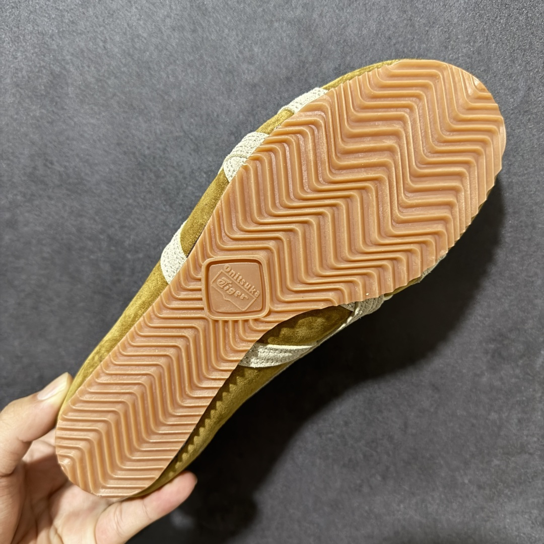 图片[9]-【公司级】VERSACE × Onitsuka Tiger 范思哲 联名款 Tai-Chi Sakura 牛皮革绒面革 系带圆头平底 低帮 生活休闲鞋 棕色 货号：1024594 尺码：36-45 带半码-选品中心