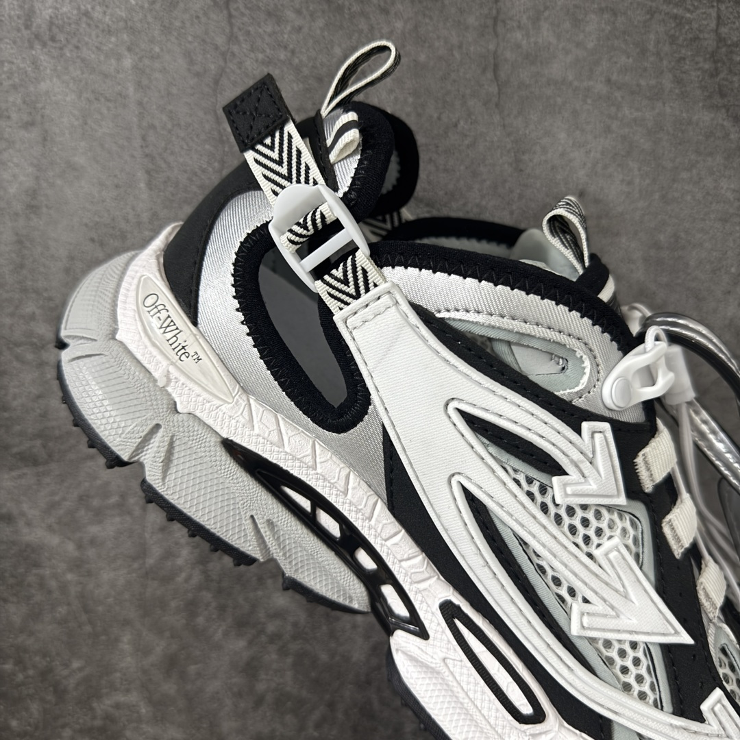 图片[7]-【纯原版】Off-White C/O VirGil Abloh 人气单品 2024s OW最新款情侣款跑鞋 百分百原盒正确版 原楦原纸板数据开发 4层分离大底 鞋面采用3d立体打印和多种材料拼接而成 防滑耐磨透气性轻便跑鞋 为曾经爆火 并且定位奢潮领域的标志性品牌 Off-White 仍需要不断更新符合当下潮流时尚的复古运动鞋款，以期收获基本盘消费者的关注🌝并将标志性箭头设计置于显著位置。🧊估计将在未来几个月登陆品牌专柜，喜欢的朋友切莫错过✔️ 鞋面：透气网布➕各种特殊定制材料拼接而成✔️ 大底：md+tpu+橡胶组合大底 尺码：36 37 38 39 40 41 42 43 44 45 46 47-选品中心