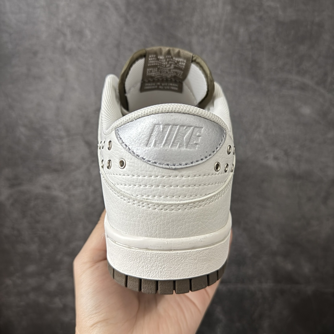 图片[4]-【定制版】高端定制Nike SB Dunk Low 高端定制 低帮休闲板鞋 定制鞋盒 大厂纯原品质出货 超高清洁度 皮料切割干净无任何毛边 细节完美 货号：IU3488-133 尺码：36 36.5 37.5 38 38.5 39 40 40.5 41 42 42.5 43 44 44.5 45-选品中心