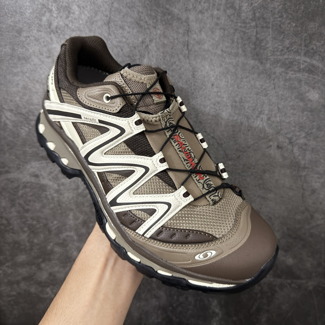 图片[3]-【PZ纯原】SALOMON XT-Quest 萨洛蒙潮流越野机能户外功能鞋 茶马古道 492789 全新版本出货 好货不怕晚 品质 细节 材料都是肉眼可以见！ 售前售后也是其它工厂无法匹敌！ 纯原外贸平台特供订单 耗时半年巨作 全套原纸板楦头开发 原厂特供网布配套加持 确保原汁原味 完美呈现版型 原档数据独家私模五层组合大底 原装Ortholite轻量化鞋垫 中底布带钢印编号 原厂TPU锁扣 进口港宝加持 后跟自然饱满 还原公司包裹性 鞋面采用SENSIFT贴合技术 全方位贴合包裹脚型 鞋跟部鞋底牵引设计 提供强大的抓地性能 更适应野外崎岖不平的道路 其3D ADVANCED CHASSIS底盘 材料轻量大化 钉齿设计更具稳定性 防护性 鞋底易磨损区运用CONTAGRIP高耐磨材料 应对城市硬质路面长距离跑考验 尺码：36 36.5 37.5 38 38.5 39 40 40.5 41 42 42.5 43 44 44.5 45-选品中心
