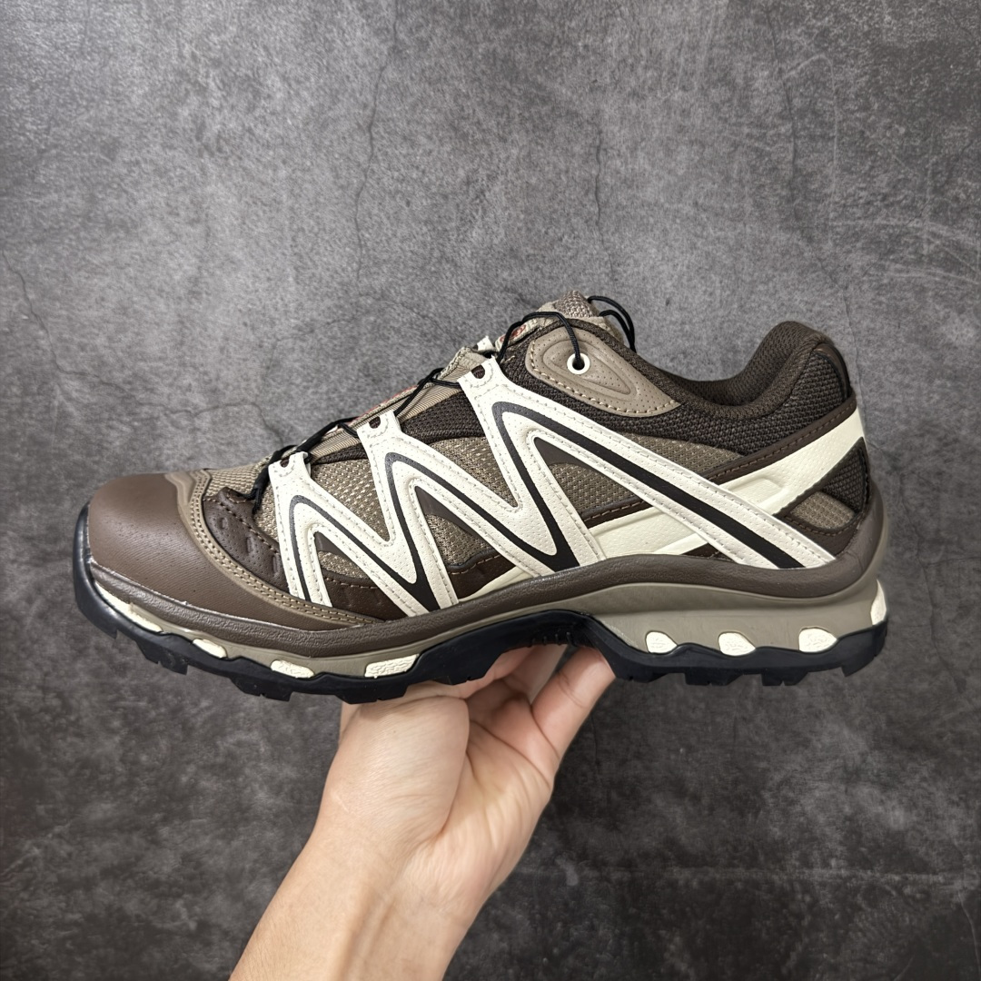 图片[2]-【PZ纯原】SALOMON XT-Quest 萨洛蒙潮流越野机能户外功能鞋 茶马古道 492789 全新版本出货 好货不怕晚 品质 细节 材料都是肉眼可以见！ 售前售后也是其它工厂无法匹敌！ 纯原外贸平台特供订单 耗时半年巨作 全套原纸板楦头开发 原厂特供网布配套加持 确保原汁原味 完美呈现版型 原档数据独家私模五层组合大底 原装Ortholite轻量化鞋垫 中底布带钢印编号 原厂TPU锁扣 进口港宝加持 后跟自然饱满 还原公司包裹性 鞋面采用SENSIFT贴合技术 全方位贴合包裹脚型 鞋跟部鞋底牵引设计 提供强大的抓地性能 更适应野外崎岖不平的道路 其3D ADVANCED CHASSIS底盘 材料轻量大化 钉齿设计更具稳定性 防护性 鞋底易磨损区运用CONTAGRIP高耐磨材料 应对城市硬质路面长距离跑考验 尺码：36 36.5 37.5 38 38.5 39 40 40.5 41 42 42.5 43 44 44.5 45-选品中心