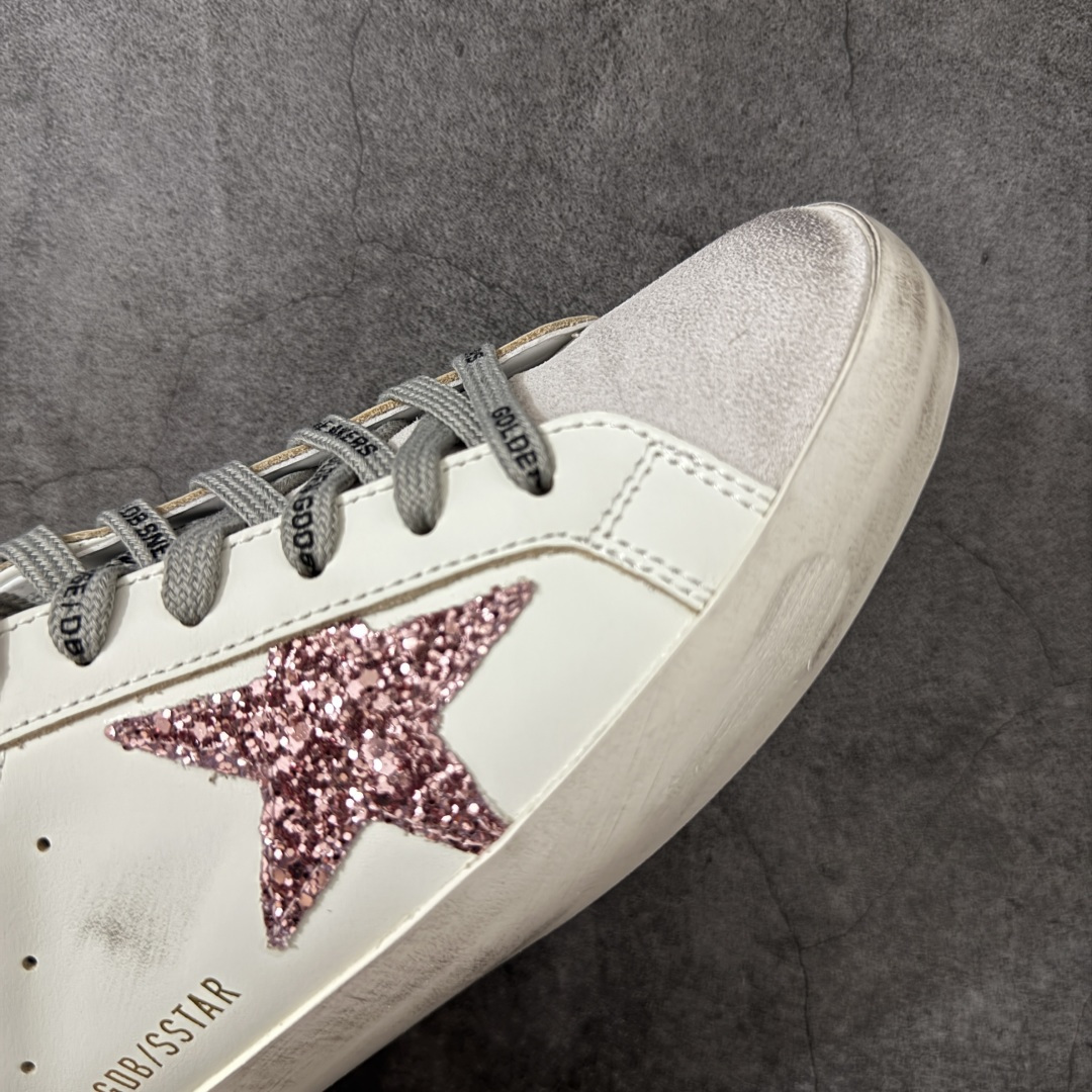 图片[6]-【纯原版】Golden Goose Super-Star Sabot 包头半拖鞋 小脏鞋 GGDB Golden Goose Super Star系列小脏运动鞋 25ss官方新款 火爆全网各路明星纷纷上脚，头层牛皮小脏鞋，顶级品质 全部细节官网同步 完美精细做工，全手工打磨做旧，自带3厘米内增高，巴黎时装周出镜率最高的小脏鞋。2025sGolden Goose 官网同步上新，舒服不磨脚！ 尺码：35 36 37 38 39-选品中心