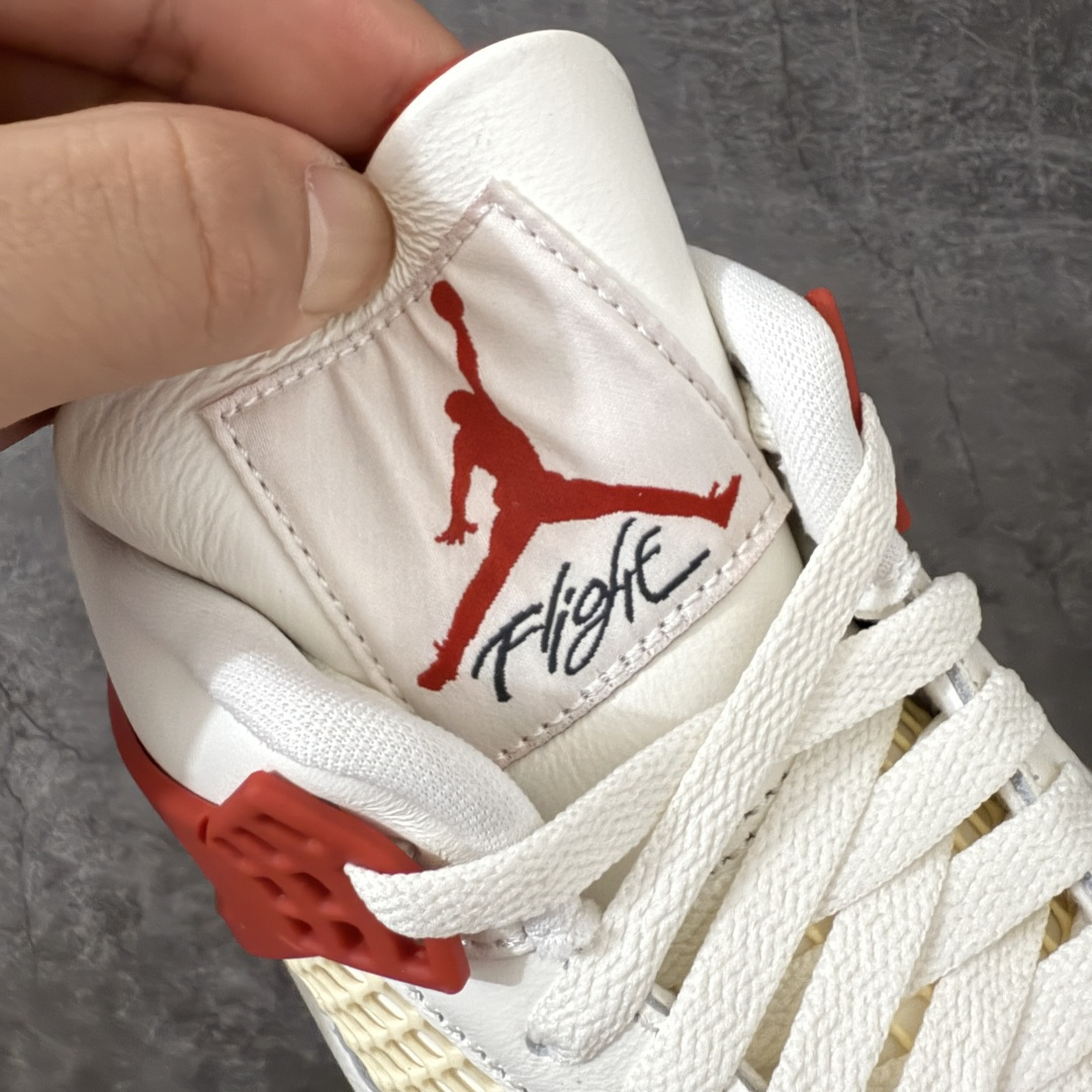 图片[6]-【LW纯原版】 Air Jordan × Nigel Sylvester Air Jordan AJ4 联名\”Brick After Brick\” 白红 白砖 货号：IQ8055-100 第一梯队最新批次 细节多次校对改良 接近完美 细节达到可过鉴定标准 耗时半年巨作 全套原纸板楦头开发 原厂特供皮料加持 确保原汁原味 完美呈现四代版型 一比一鞋头弧度高度鞋身弧度 数据细节工艺流程均保持原鞋一致 原厂TPU网格鞋带扣 正确内里网布 菱角分明不变形无多余毛边 柔软性质感一致于原鞋 原厂织唛标 原厂飞人电绣工艺 尾指中部跳三针 独家绑鞋带手法 印刷中底布 四线拉帮 米色美纹纸贴合固定 进口港宝加持 后跟自然饱满 全鞋荧光划线卡点 追求极致完美 每一双都是工艺品 多重QC质检 超越公司货的品控标准 实实在在的免检产品 尺码：40-48.5-选品中心