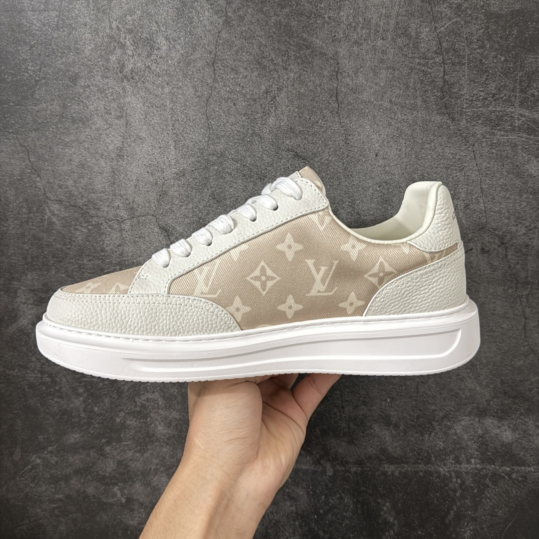 图片[2]-【莞产礼盒版】LOUIS VUITTON Beverly Hills 牛皮革 圆头系带 低帮 板鞋 男款 配件抽屉礼盒 盒中盒 防尘布袋 身份卡 小票 塑造优雅鞋面橡胶外底厚实而不失轻盈，其上点缀路易威登标识压纹。加衬内底和科技内衬再度升级舒适体验。意大利进口小牛皮内里高档舒适， 小牛真皮内里贴附PU超软脚感乳胶鞋垫 尺码：39 40 41 42 43 44 45-选品中心