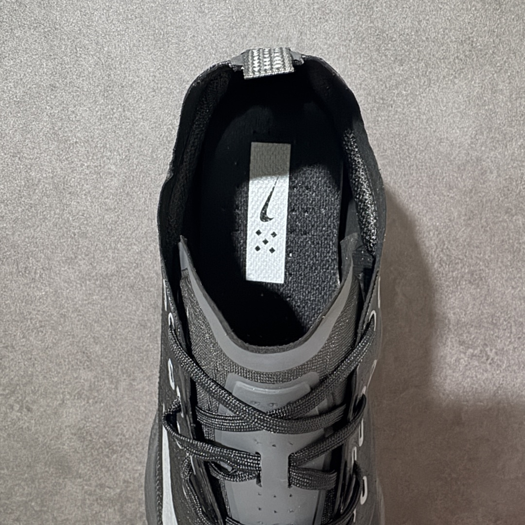图片[6]-【公司级】Nike Ava X 耐克 舒适百搭耐磨低帮 休闲跑步鞋 采用轻盈的机能型织物鞋面 专为四季穿着而设计 流线型TPU包覆结构带来稳固贴合感 简约风橡胶外底具备出色排水性能和强劲抓地力 鞋身穿插的打孔赛道条纹灵感源自经典跑鞋 兼具舒适感与透气性 反光细节点缀其间 为都市夜行增添一份醒目与安全 货号： HM9697-004 尺码： 40-45-选品中心