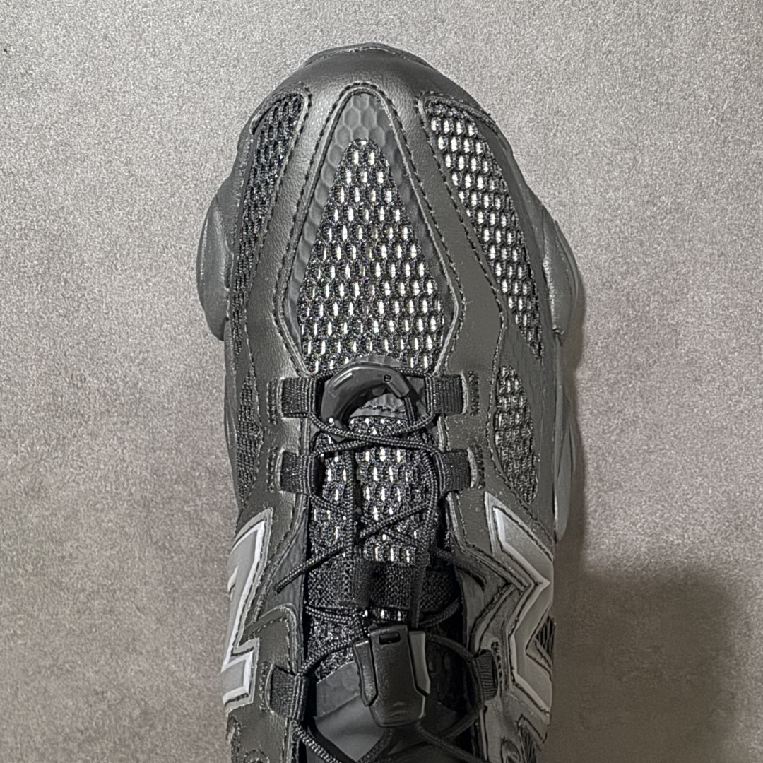 图片[5]-【公司级】New Balance NB 9060 复古单品 9060凉鞋 U90604SC 鞋款灵感源自设计师本人对夏日的怀日回忆。鞋面大身由空间双格及磨砂鞋面拼接而生，配以柔和、温暖的粉橘色调，夏日氛围拉满采用大面积网眼以及麂皮材质覆盖鞋身，还原经典气质。搭载ABZORB避震科技，由泡沫聚酯制成，上脚可以有效减少由鞋底反弹对身体及双腿的冲击 尺码：36 37 37.5 38 38.5 39.5 40 40.5 41 42 42.5 43 44 44.5 45 46-选品中心