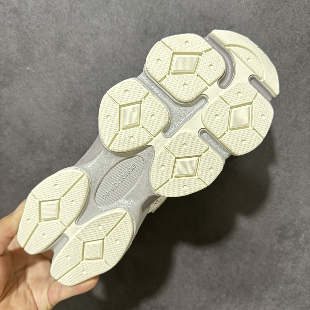 图片[9]-【公司级】New Balance NB 9060 复古单品 9060凉鞋 U90609IH 鞋款灵感源自设计师本人对夏日的怀日回忆。鞋面大身由空间双格及磨砂鞋面拼接而生，配以柔和、温暖的粉橘色调，夏日氛围拉满采用大面积网眼以及麂皮材质覆盖鞋身，还原经典气质。搭载ABZORB避震科技，由泡沫聚酯制成，上脚可以有效减少由鞋底反弹对身体及双腿的冲击 尺码：36 37 37.5 38 38.5 39.5 40 40.5 41 42 42.5 43 44 44.5 45 46-选品中心