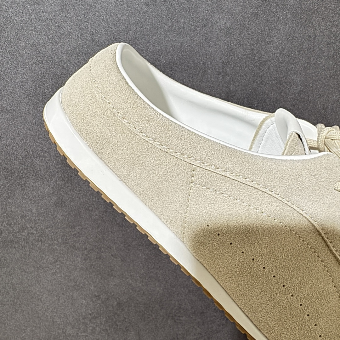 图片[7]-【公司级】美国知名瑜伽品牌 Alo Yoga Launches Mule Sneaker 发动系列低帮阿甘T头薄底穆勒风包头式露跟休闲凉拖鞋“浅棕白生胶底”半拖 包头拖 货号：A1004U 尺码：36-42无半码-选品中心