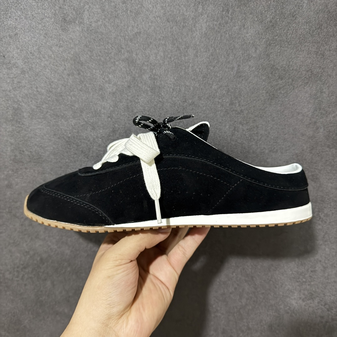 图片[2]-【公司级】美国知名瑜伽品牌 Alo Yoga Launches Mule Sneaker 发动系列低帮阿甘T头薄底穆勒风包头式露跟休闲凉拖鞋“浅棕白生胶底”半拖 包头拖 货号：A1004U 尺码：36-42无半码-选品中心