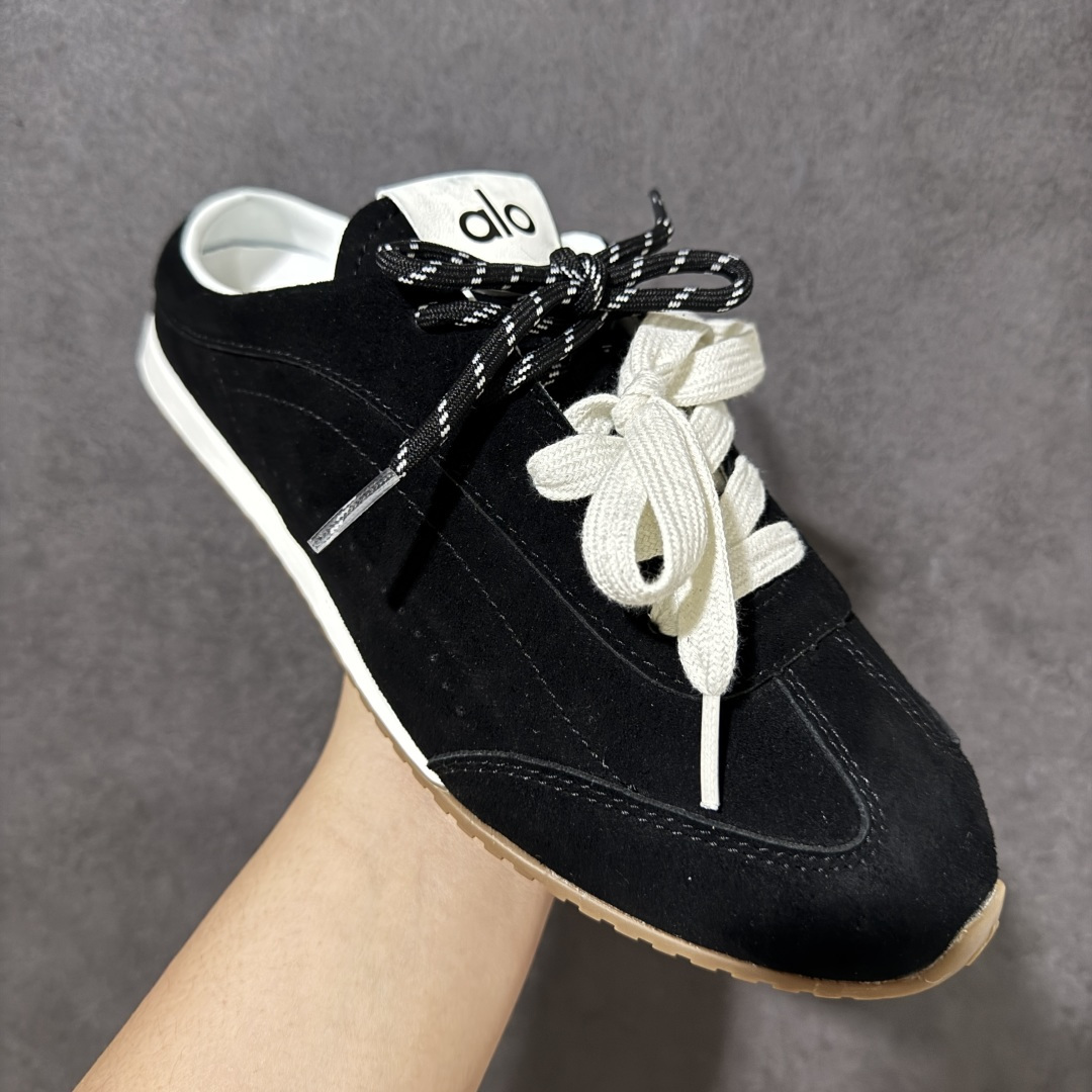 图片[3]-【公司级】美国知名瑜伽品牌 Alo Yoga Launches Mule Sneaker 发动系列低帮阿甘T头薄底穆勒风包头式露跟休闲凉拖鞋“浅棕白生胶底”半拖 包头拖 货号：A1004U 尺码：36-42无半码-选品中心