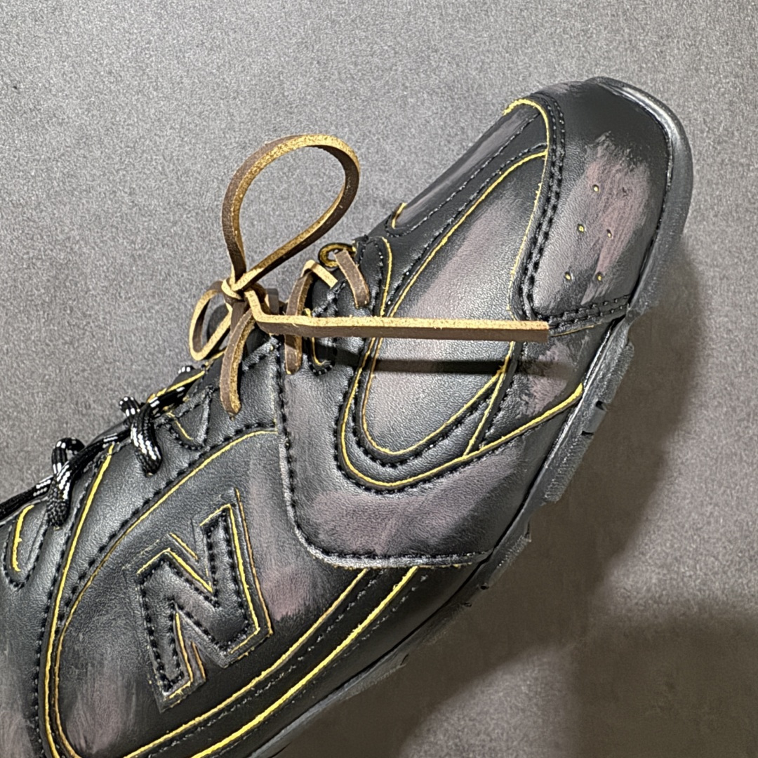 图片[8]-【公司级】MiuMiu缪缪 x New Balance NB530 联名复古运动休闲阿甘德训鞋 顶级礼盒版本 内里：原版进口羊皮里 鞋底：原版开模防滑生胶底 货号： ECAP523059B 尺码：36 36.5 37.5 38 38.5 39 40 40.5 41 42 42.5 43 44 44.5 45-选品中心