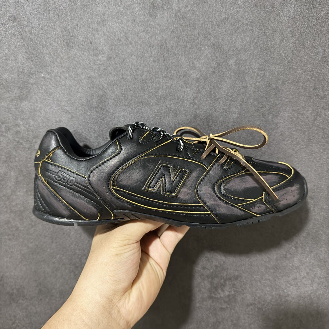 【公司级】MiuMiu缪缪 x New Balance NB530 联名复古运动休闲阿甘德训鞋 顶级礼盒版本 内里：原版进口羊皮里 鞋底：原版开模防滑生胶底 货号： ECAP523059B 尺码：36 36.5 37.5 38 38.5 39 40 40.5 41 42 42.5 43 44 44.5 45-选品中心