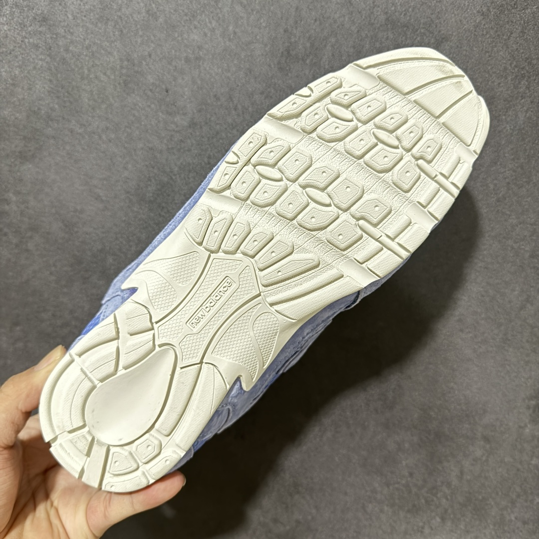 图片[9]-【公司级】MiuMiu缪缪 x New Balance NB530 联名复古运动休闲阿甘德训鞋 顶级礼盒版本 内里：原版进口羊皮里 鞋底：原版开模防滑生胶底 货号： ECAP523059B 尺码：36 36.5 37.5 38 38.5 39 40 40.5 41 42 42.5 43 44 44.5 45-选品中心