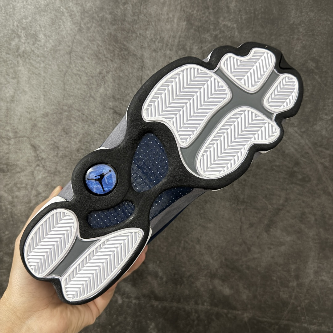 图片[9]-【XP纯原】Air Jordan AJ13 2026复刻版海军蓝 猫眼 IW3808-400 国内专业外贸AJ大厂出品 原厂楦头纸板 原厂皮料打造 3D变色原厂猫眼 真碳板 内置前后双气垫 外贸大厂纯原出品 原鞋开发 版型近乎零偏差 采购原厂皮料 LOGO五金部件高价开发私模 杜绝一眼假版本 #原鞋1：1开模大底共3层贴合工艺 三层中间加入海玻璃缓震鞋垫 大底采用进口一次MD而非市面二次MD低价原料成型 进口MD材料异味较少比原鞋还少 市面异味大刺鼻 尺码：40 40.5 41 42 42.5 43 44 44.5 45 46 47.5-选品中心