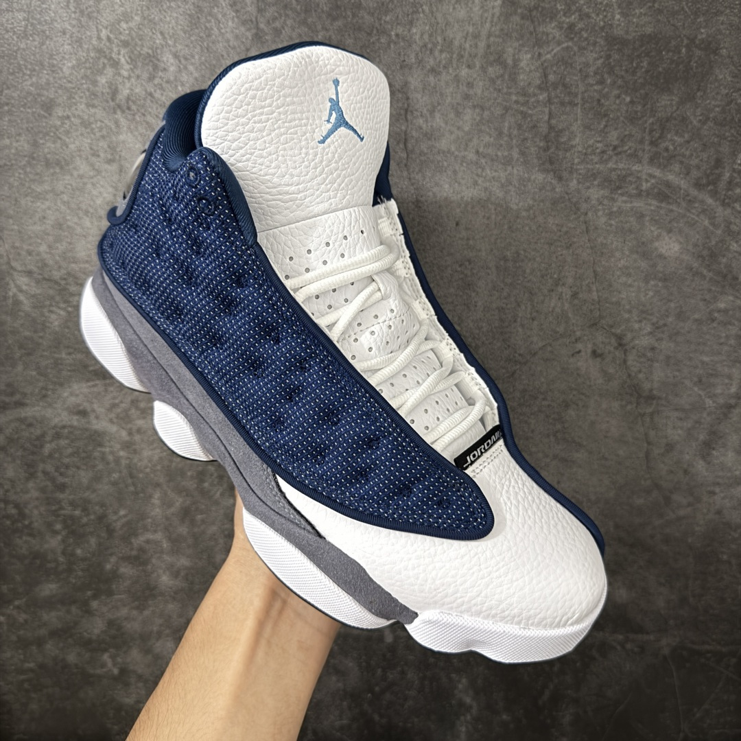 图片[3]-【XP纯原】Air Jordan AJ13 2026复刻版海军蓝 猫眼 IW3808-400 国内专业外贸AJ大厂出品 原厂楦头纸板 原厂皮料打造 3D变色原厂猫眼 真碳板 内置前后双气垫 外贸大厂纯原出品 原鞋开发 版型近乎零偏差 采购原厂皮料 LOGO五金部件高价开发私模 杜绝一眼假版本 #原鞋1：1开模大底共3层贴合工艺 三层中间加入海玻璃缓震鞋垫 大底采用进口一次MD而非市面二次MD低价原料成型 进口MD材料异味较少比原鞋还少 市面异味大刺鼻 尺码：40 40.5 41 42 42.5 43 44 44.5 45 46 47.5-选品中心