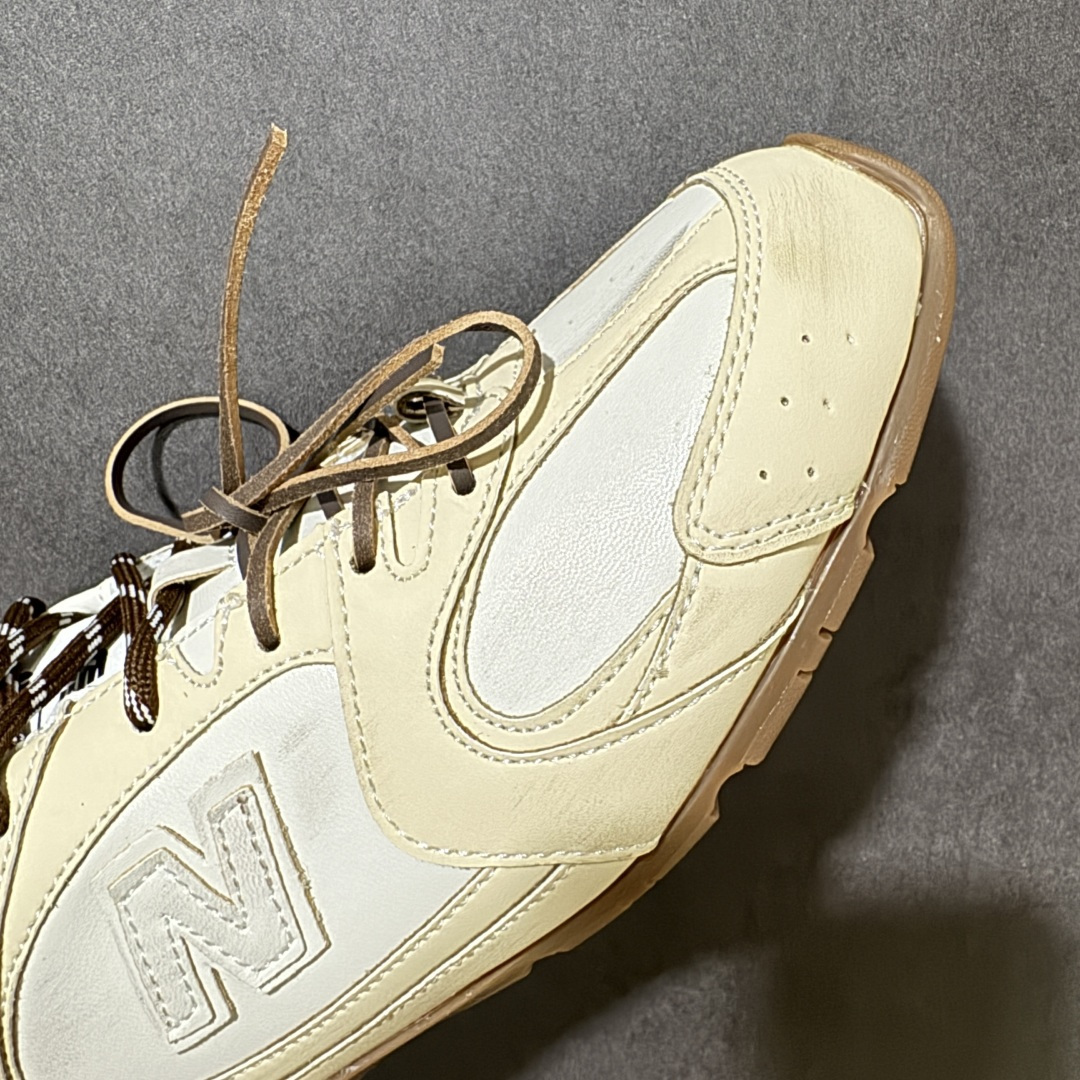图片[8]-【公司级】MiuMiu缪缪 x New Balance NB530 联名复古运动休闲阿甘德训鞋 顶级礼盒版本 内里：原版进口羊皮里 鞋底：原版开模防滑生胶底 货号： ECAP523059B 尺码：36 36.5 37.5 38 38.5 39 40 40.5 41 42 42.5 43 44 44.5 45-选品中心