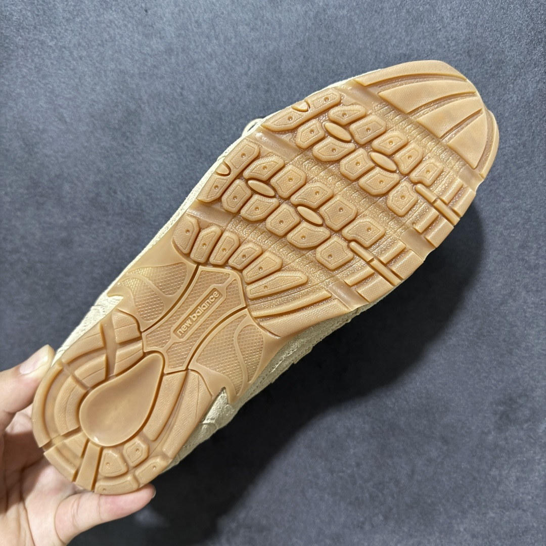图片[9]-【公司级】MiuMiu缪缪 x New Balance NB530 联名复古运动休闲阿甘德训鞋 顶级礼盒版本 内里：原版进口羊皮里 鞋底：原版开模防滑生胶底 货号： ECAP523059B 尺码：36 36.5 37.5 38 38.5 39 40 40.5 41 42 42.5 43 44 44.5 45-选品中心
