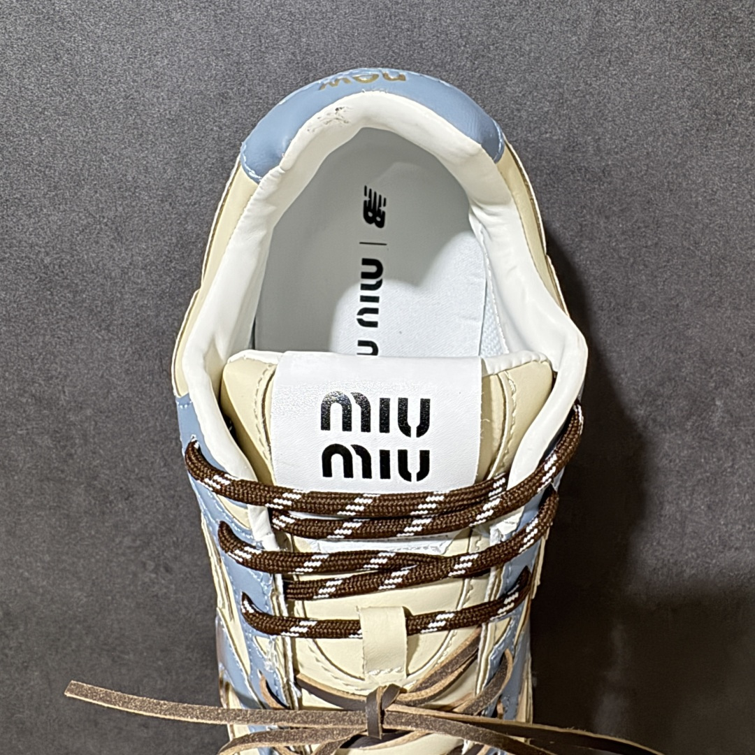 图片[6]-【公司级】MiuMiu缪缪 x New Balance NB530 联名复古运动休闲阿甘德训鞋 顶级礼盒版本 内里：原版进口羊皮里 鞋底：原版开模防滑生胶底 货号： ECAP523059B 尺码：36 36.5 37.5 38 38.5 39 40 40.5 41 42 42.5 43 44 44.5 45-选品中心