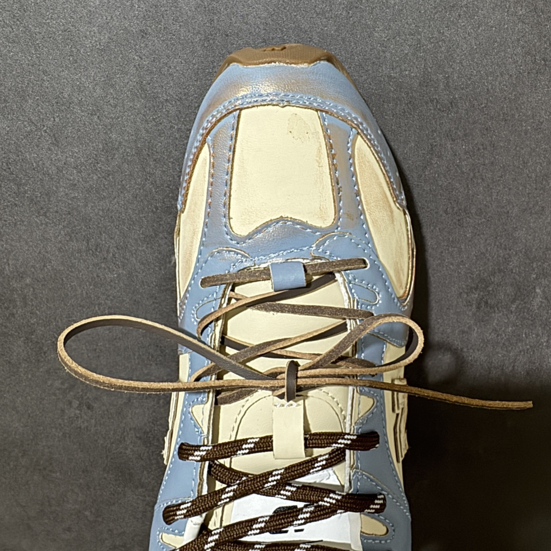 图片[5]-【公司级】MiuMiu缪缪 x New Balance NB530 联名复古运动休闲阿甘德训鞋 顶级礼盒版本 内里：原版进口羊皮里 鞋底：原版开模防滑生胶底 货号： ECAP523059B 尺码：36 36.5 37.5 38 38.5 39 40 40.5 41 42 42.5 43 44 44.5 45-选品中心