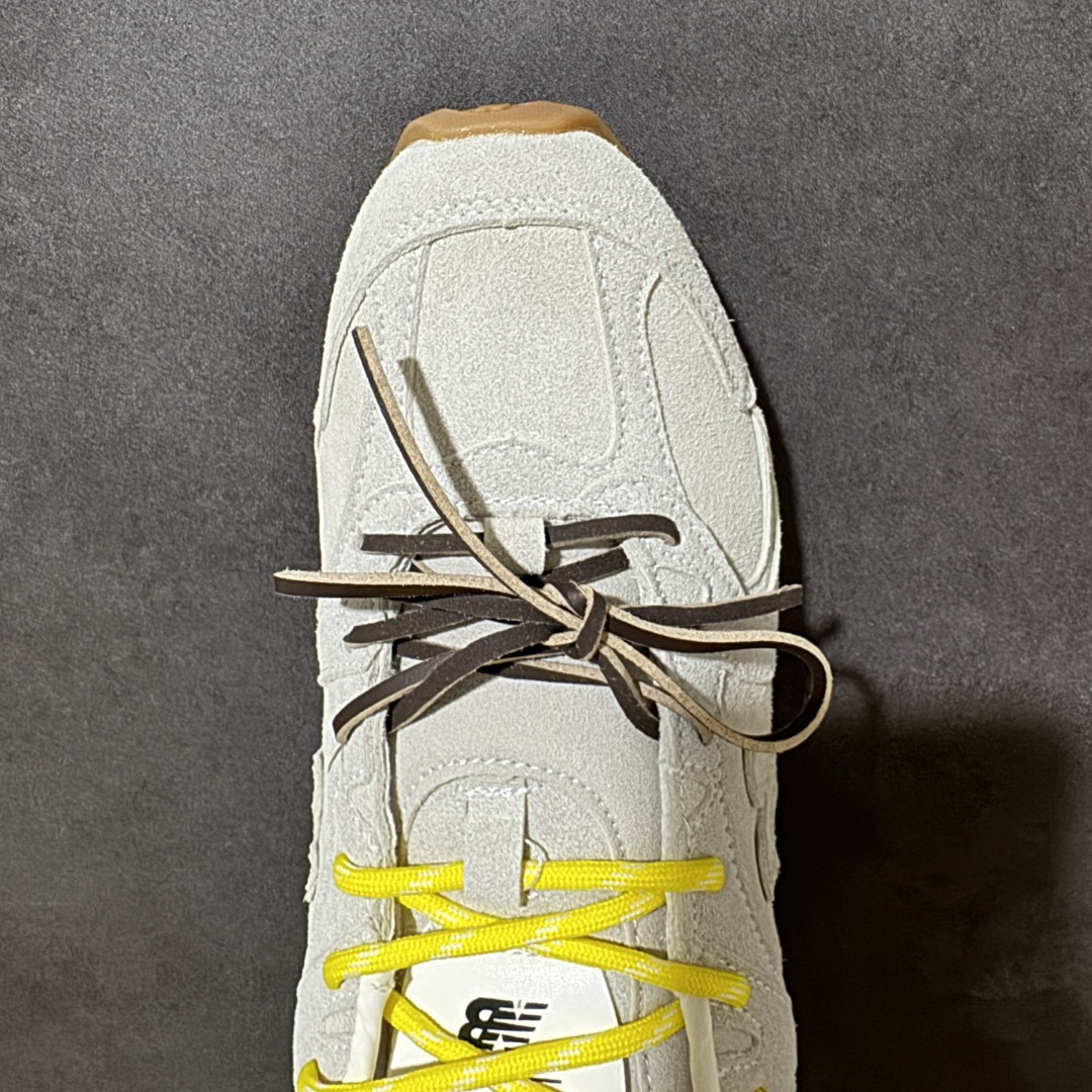 图片[5]-【公司级】MiuMiu缪缪 x New Balance NB530 联名复古运动休闲阿甘德训鞋 顶级礼盒版本 内里：原版进口羊皮里 鞋底：原版开模防滑生胶底 货号： ECAP523059B 尺码：36 36.5 37.5 38 38.5 39 40 40.5 41 42 42.5 43 44 44.5 45-选品中心