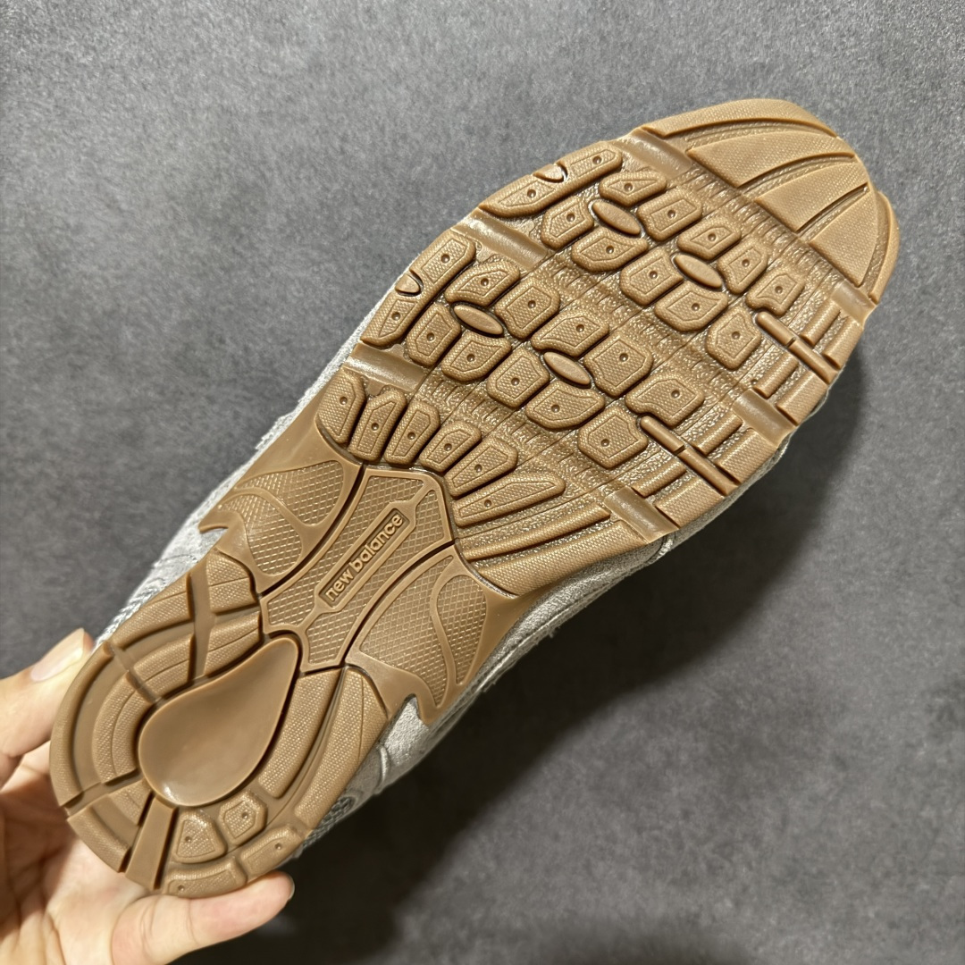 图片[9]-【公司级】MiuMiu缪缪 x New Balance NB530 联名复古运动休闲阿甘德训鞋 顶级礼盒版本 内里：原版进口羊皮里 鞋底：原版开模防滑生胶底 货号： ECAP523059B 尺码：36 36.5 37.5 38 38.5 39 40 40.5 41 42 42.5 43 44 44.5 45-选品中心