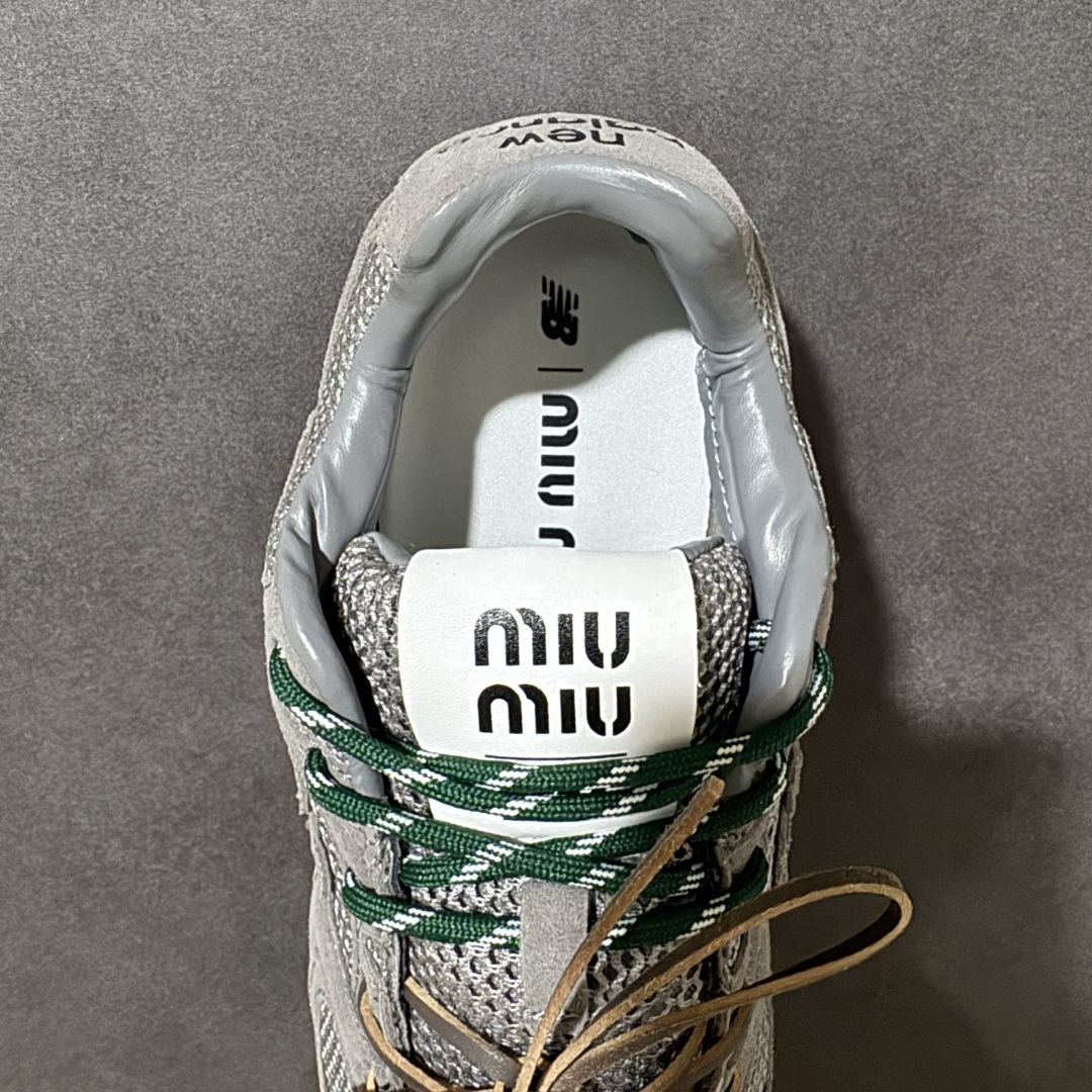 图片[6]-【公司级】MiuMiu缪缪 x New Balance NB530 联名复古运动休闲阿甘德训鞋 顶级礼盒版本 内里：原版进口羊皮里 鞋底：原版开模防滑生胶底 货号： ECAP523059B 尺码：36 36.5 37.5 38 38.5 39 40 40.5 41 42 42.5 43 44 44.5 45-选品中心