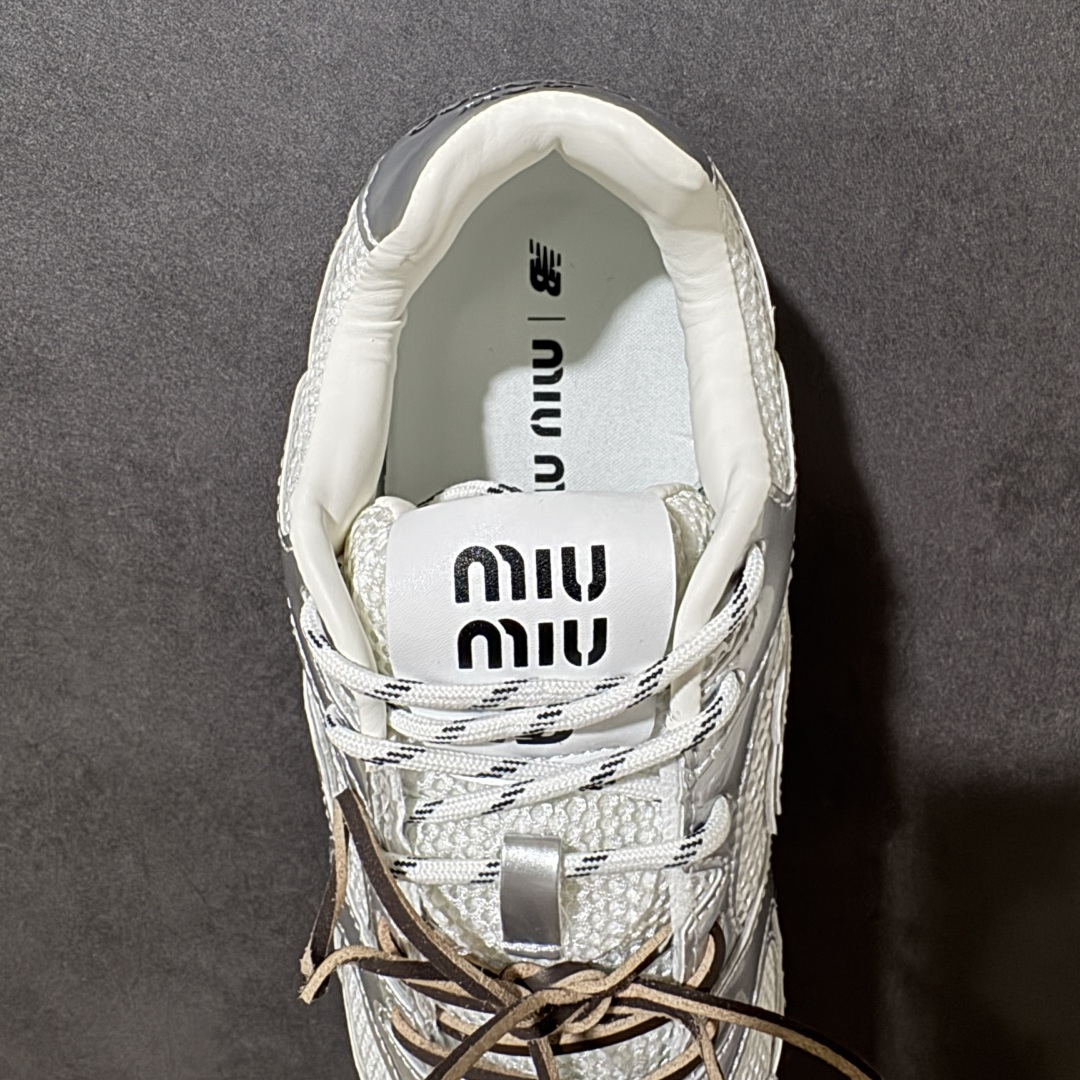 图片[6]-【公司级】MiuMiu缪缪 x New Balance NB530 联名复古运动休闲阿甘德训鞋 顶级礼盒版本 内里：原版进口羊皮里 鞋底：原版开模防滑生胶底 货号： ECAP523059B 尺码：36 36.5 37.5 38 38.5 39 40 40.5 41 42 42.5 43 44 44.5 45-选品中心