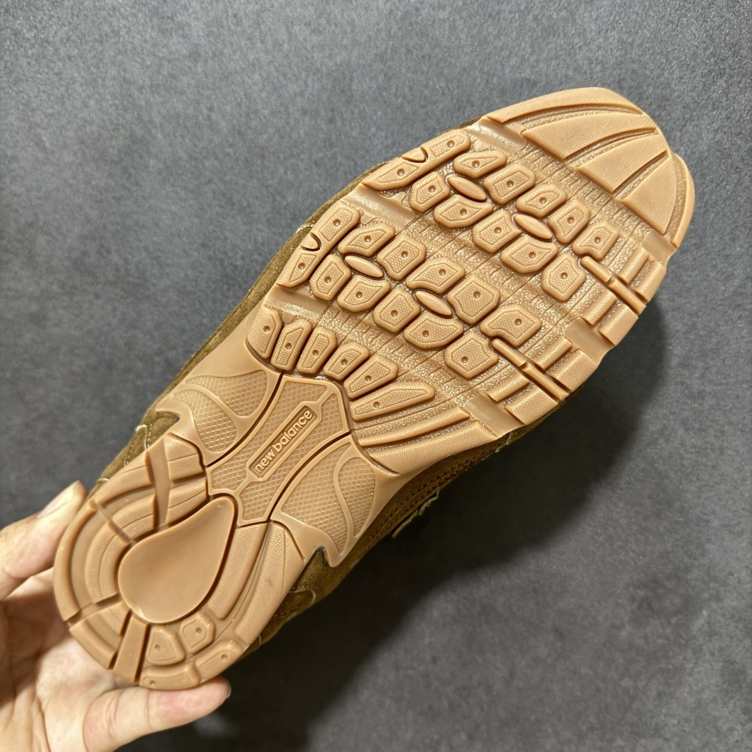 图片[9]-【公司级】MiuMiu缪缪 x New Balance NB530 联名复古运动休闲阿甘德训鞋 顶级礼盒版本 内里：原版进口羊皮里 鞋底：原版开模防滑生胶底 货号： ECAP523059B 尺码：36 36.5 37.5 38 38.5 39 40 40.5 41 42 42.5 43 44 44.5 45-选品中心